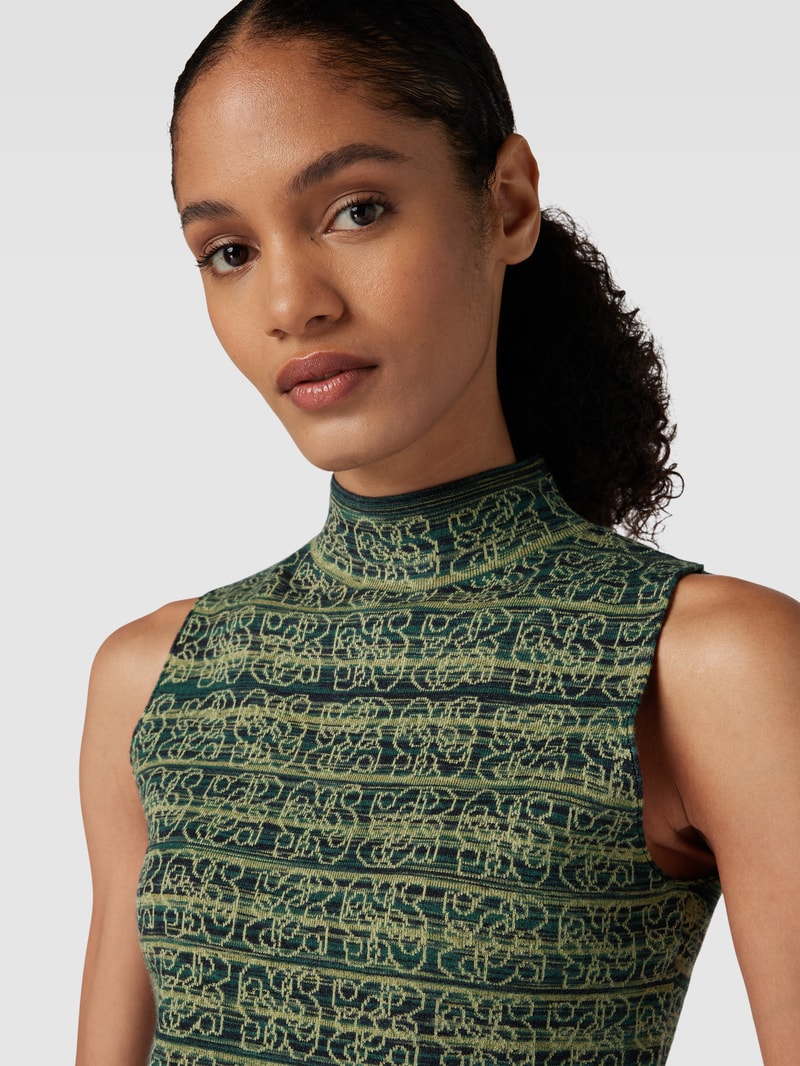 Strickpullover mit Turtleneck in bottle