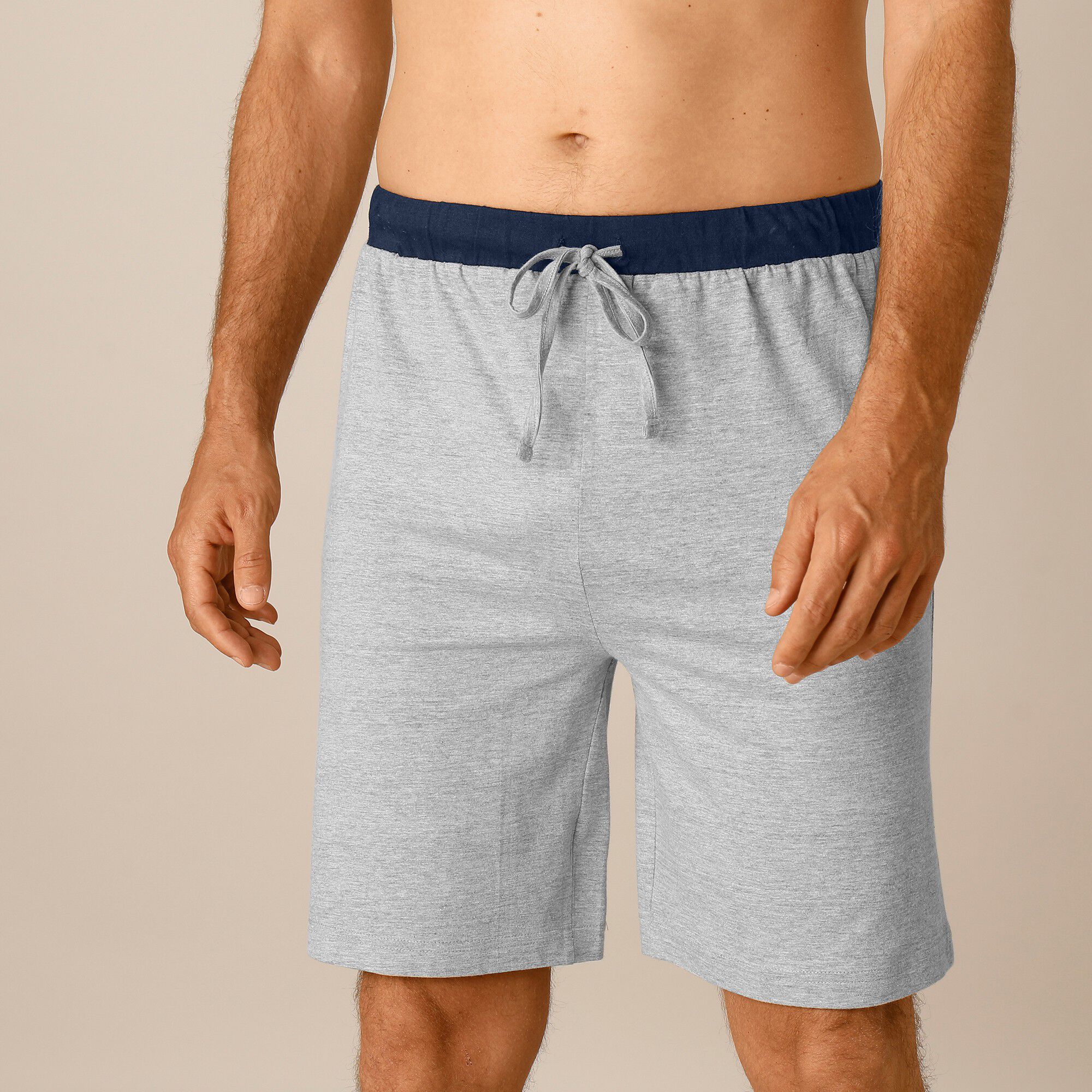 Short pyjama