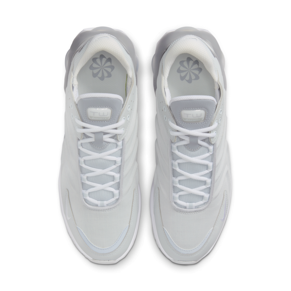 Nike AIR MAX TW DV7721-002 / grau