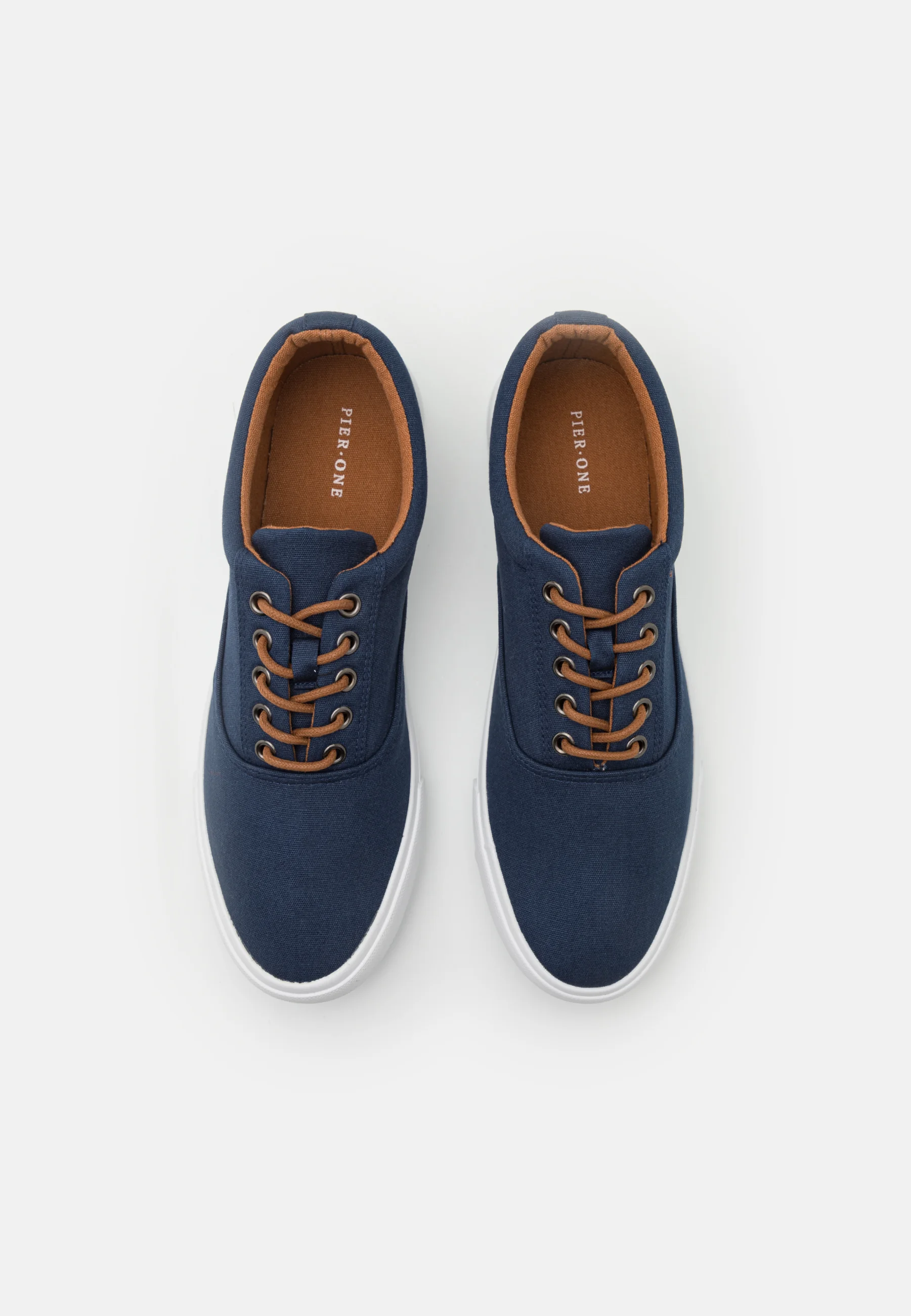 Zapatillas bajas Pier One