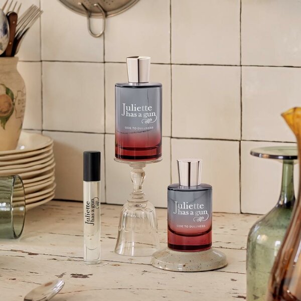 Juliette has a Gun Ode to Dullness Eau de Parfum