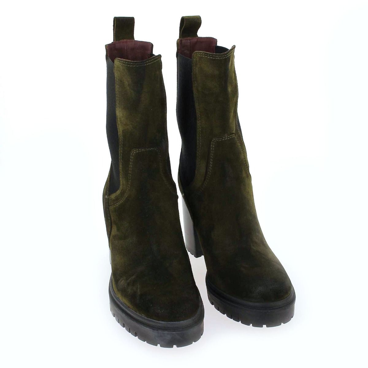 Emanuele Crasto   555003 - Kaki