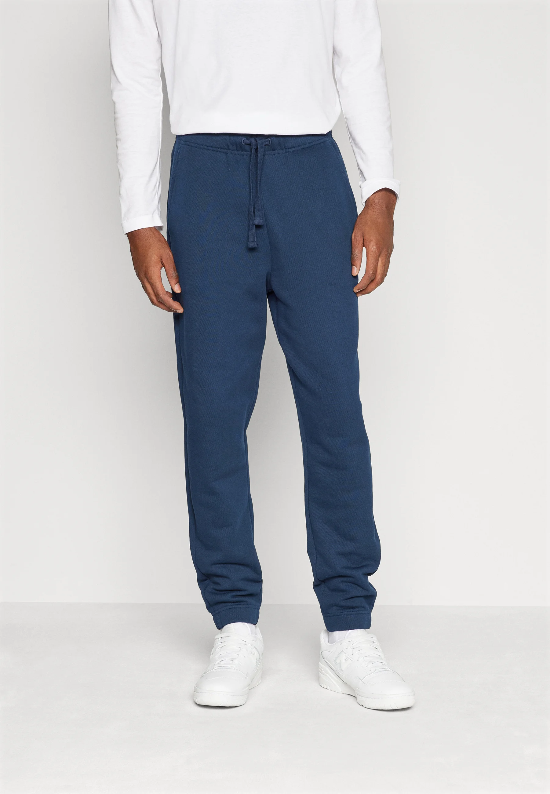 Pantalones deportivos Tommy Jeans BADGE JOGGER