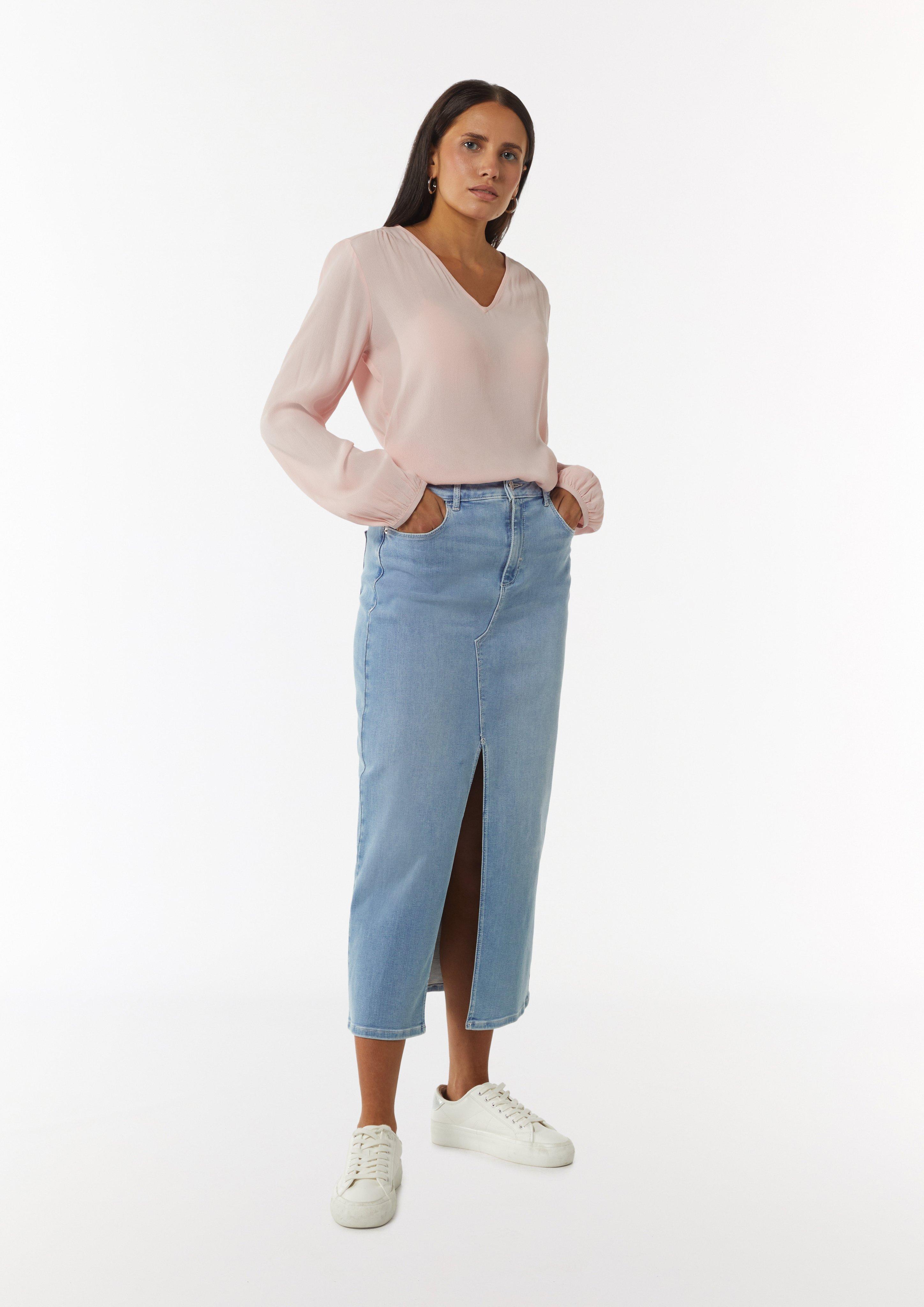 Langer Jeans-Rock mit Schlitz - blau