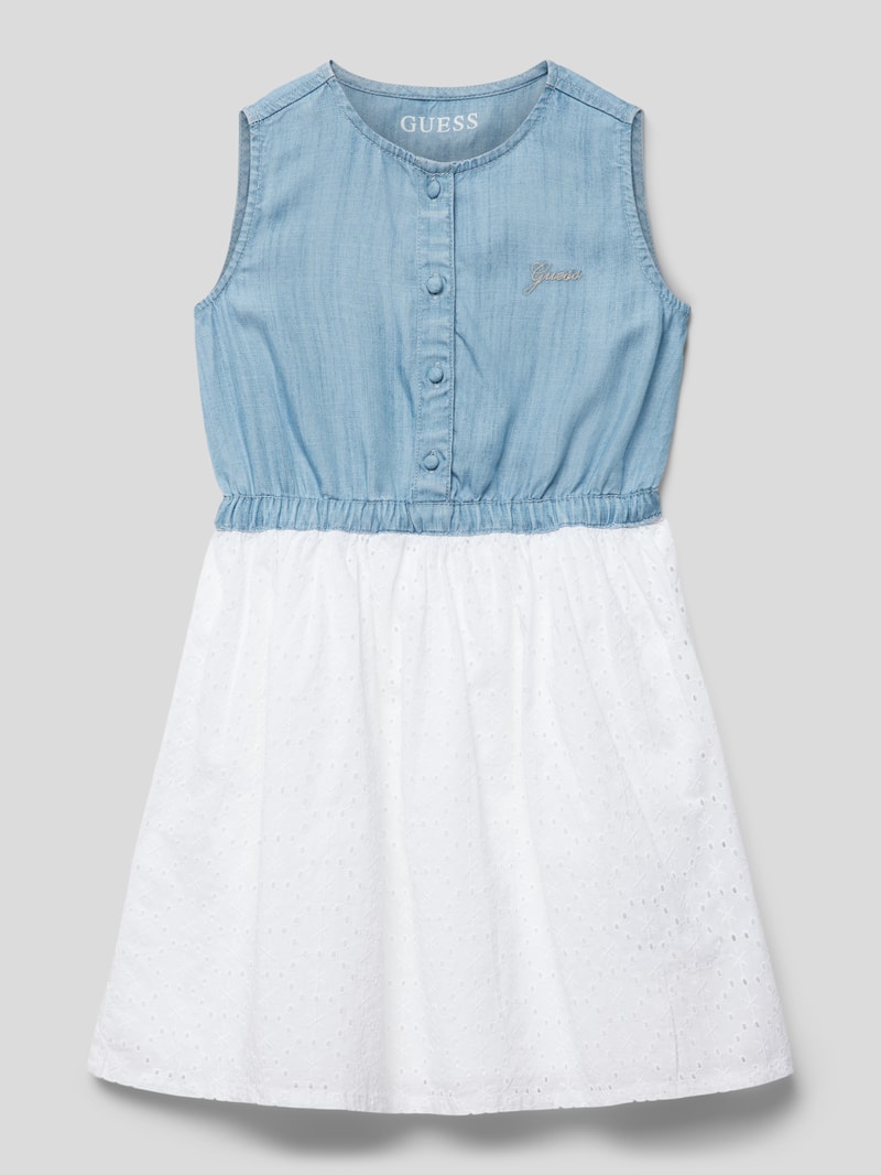 Kleid mit Label-Stitching in weiß