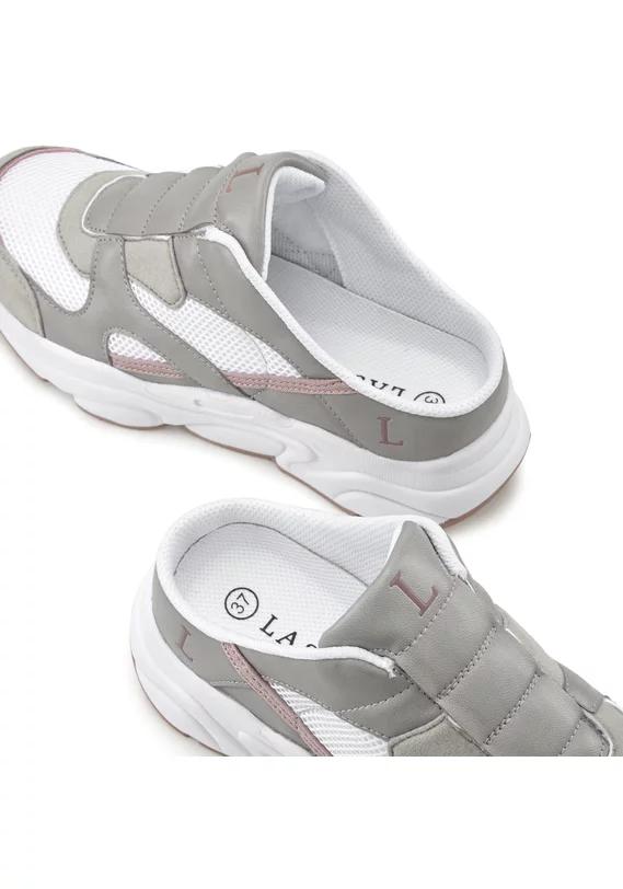 Slip-On Sneaker