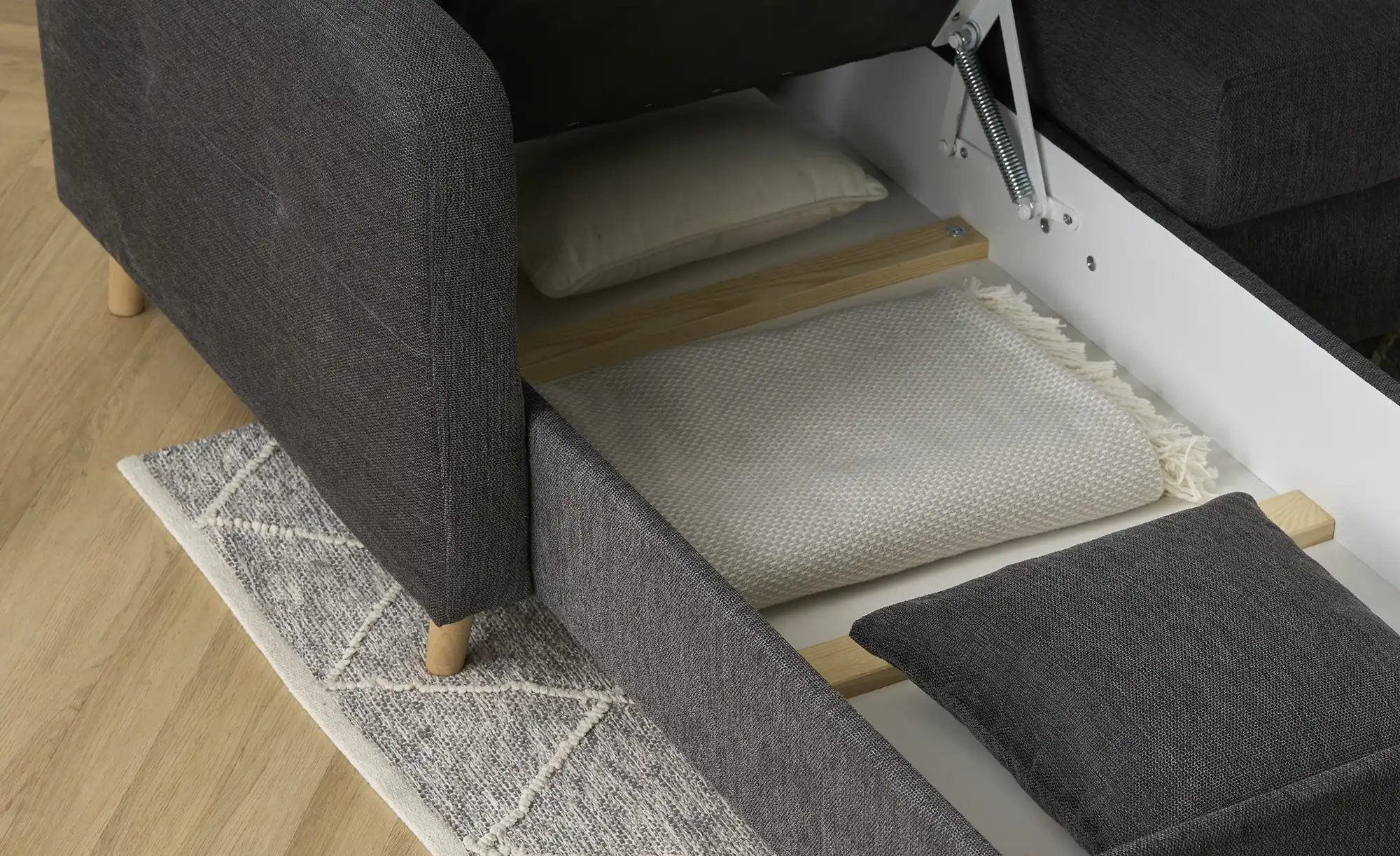 Ecksofa mit Schlaffunktion Venus