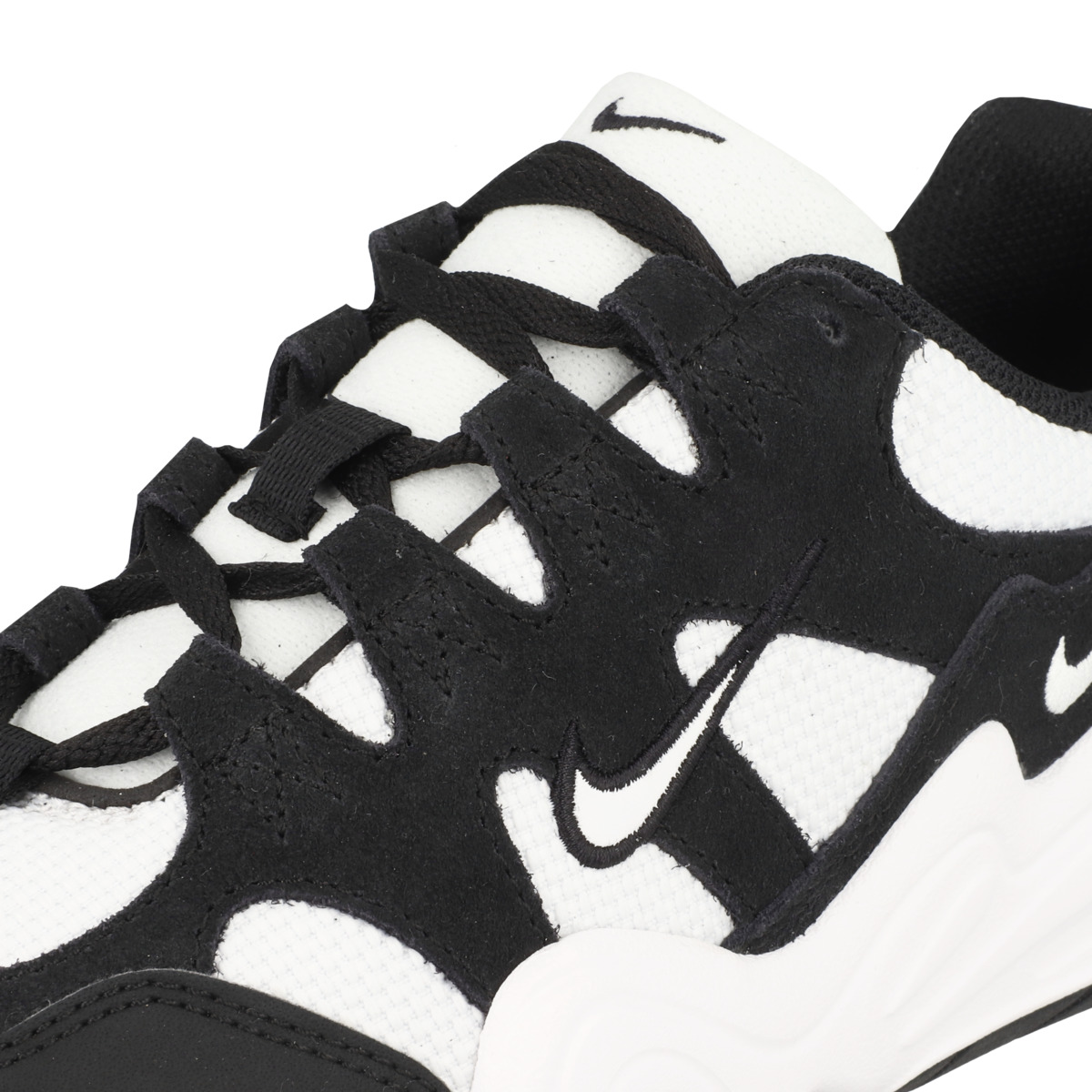 Nike Sportswear Tech Hera Sneaker Low weiss