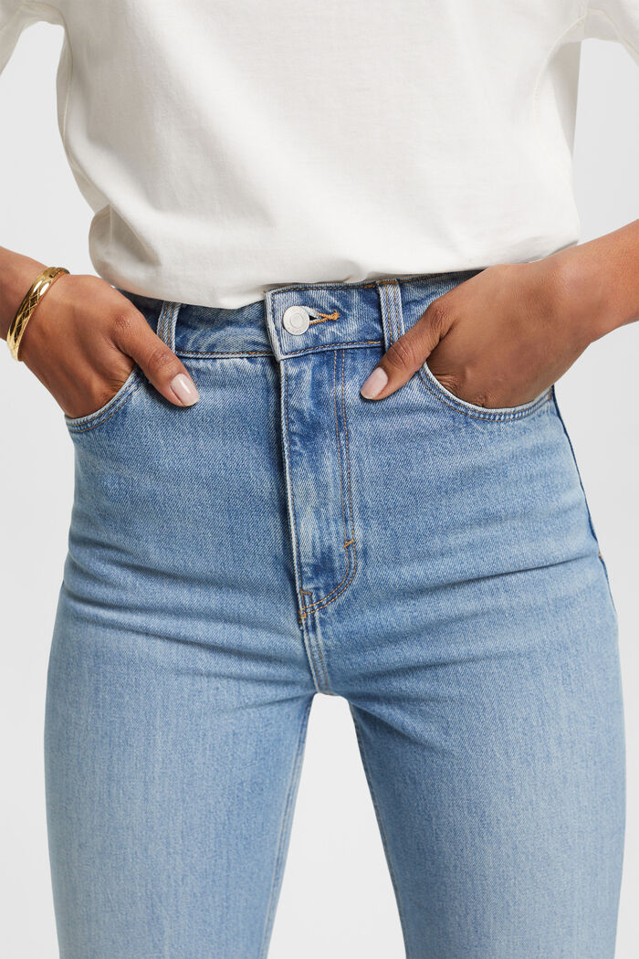 Verkürzte Jeans mit fixiertem Umschlag, TENCEL™