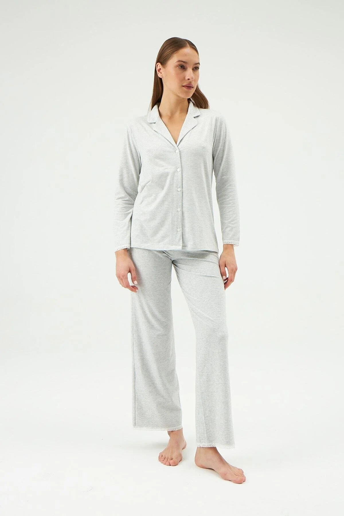 Dagi  Graues Pyjama-Oberteil mit Jackenkragen
