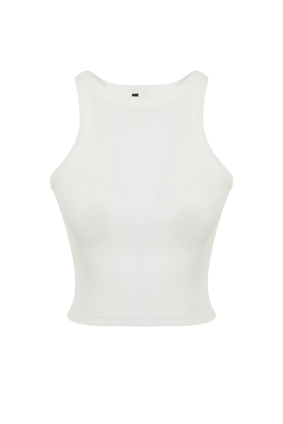 Trendyol Collection  Ecrufarbenes, figurbetontes, kurzärmliges Tanktop aus flexiblem Baumwollstrick mit Neckholderkragen TWOSS24AL00000
