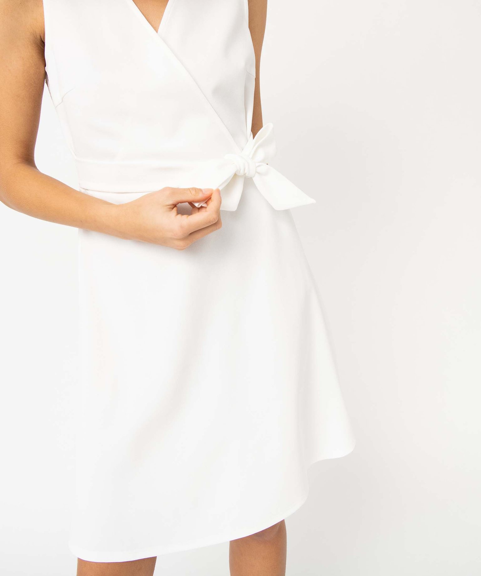 Robe femme avec décolleté cache-coeur et dos dentelle ecru | GEMO