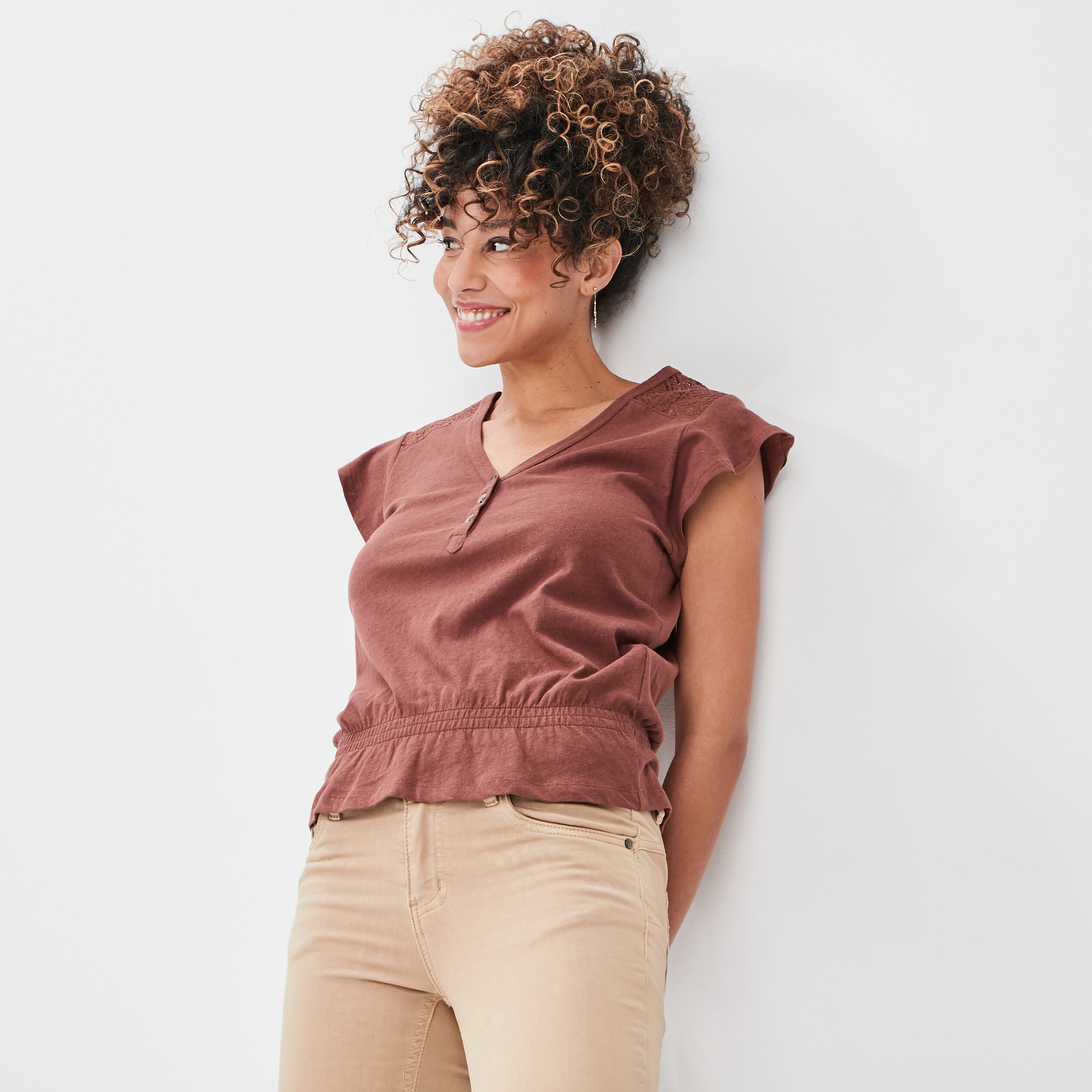 T-shirt manches courtes marron femme | La Halle