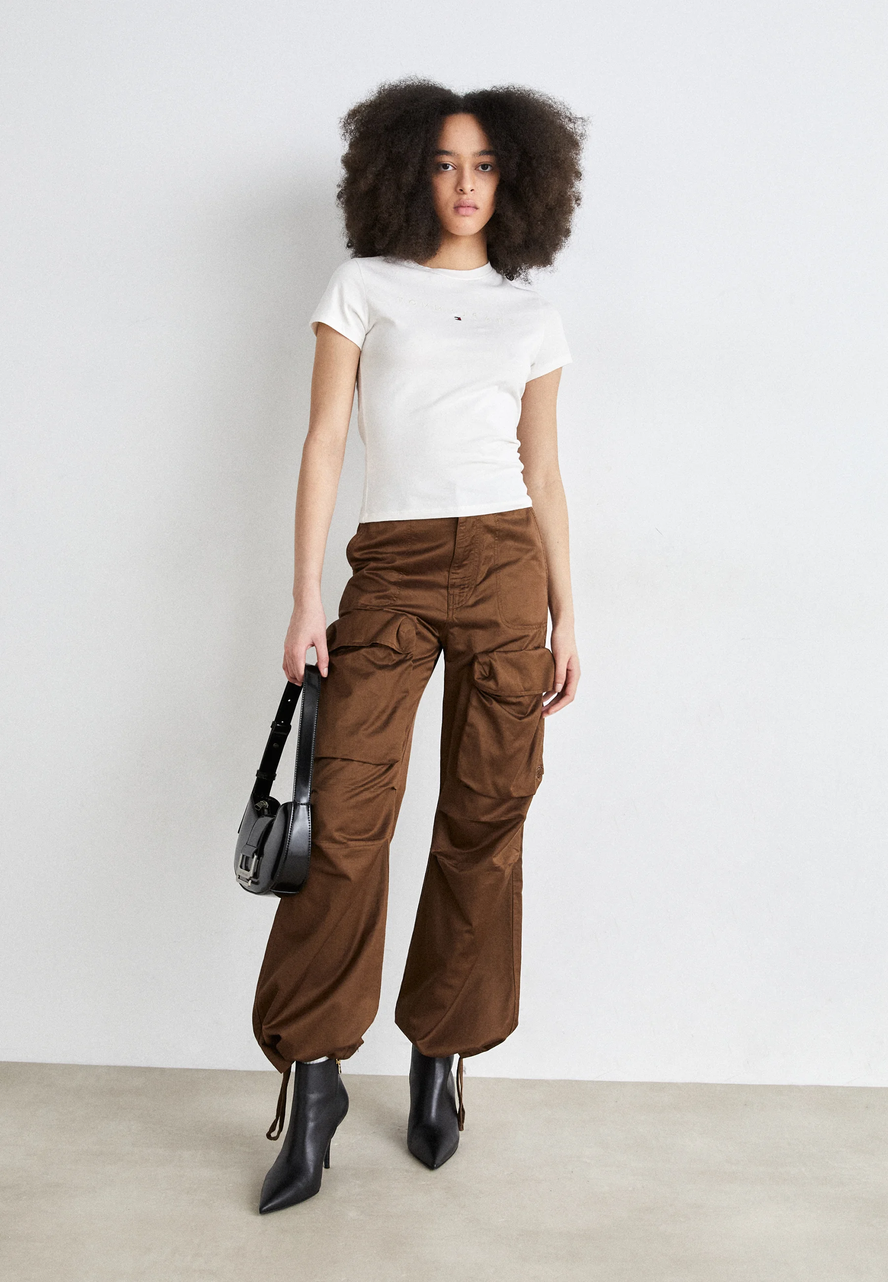 Tommy Jeans SLIM TONAL LINEAR TEE - Camiseta con estampado