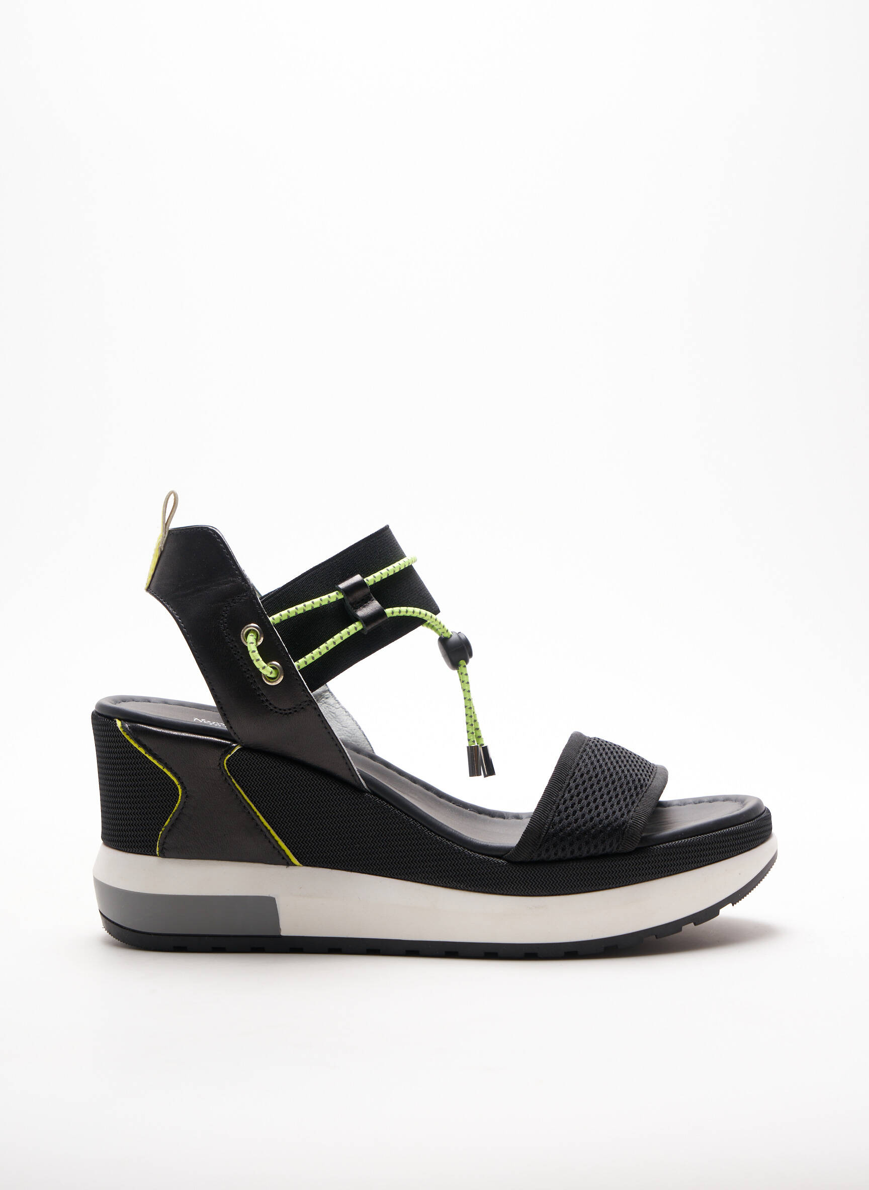 Nero Giardini Sandales Nu Pieds Femme couleur noir