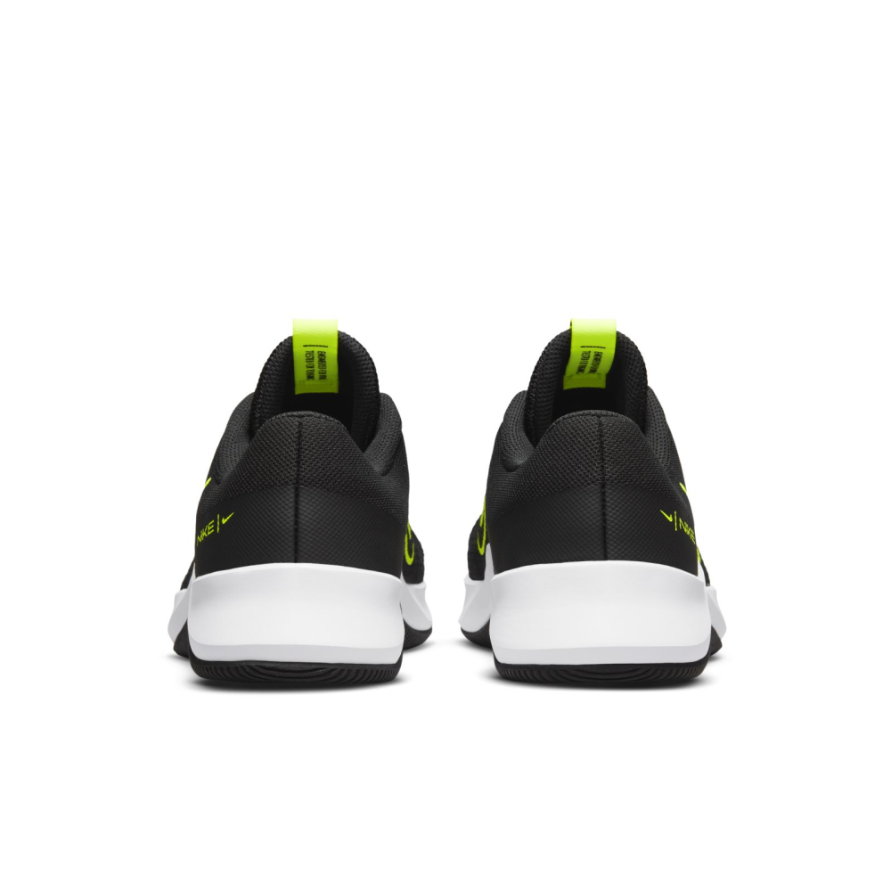 Nike MC Trainer 2 DM0823-002 / schwarz