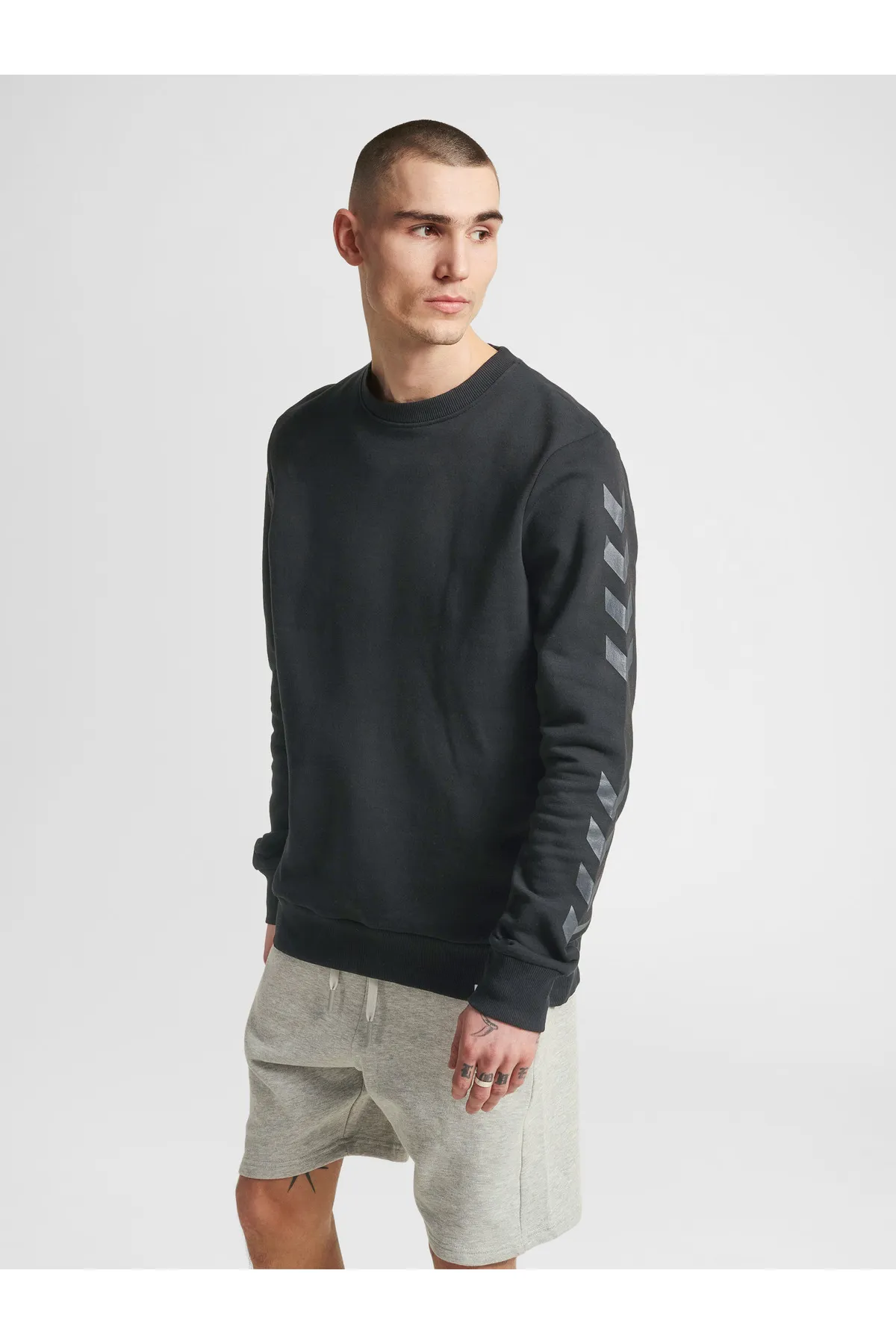 hummel  Sweatshirt - Schwarz - Regular Fit