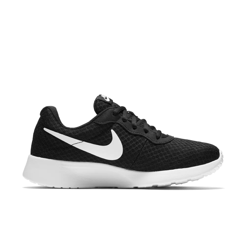 Nike Tanjun WMNS 812655-011 / schwarz