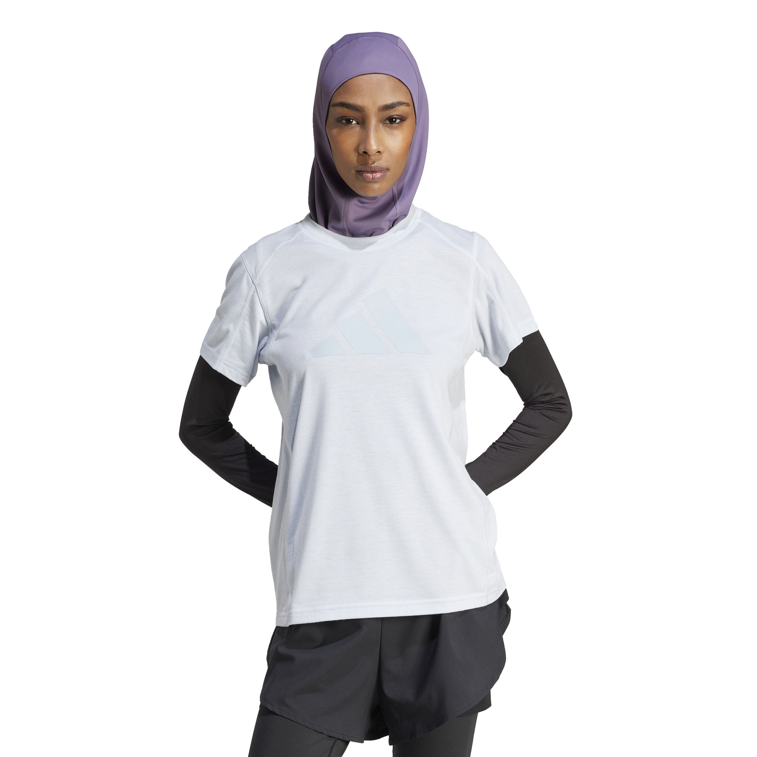 Training Essential Logo T-Shirt Damen - Hellgrau