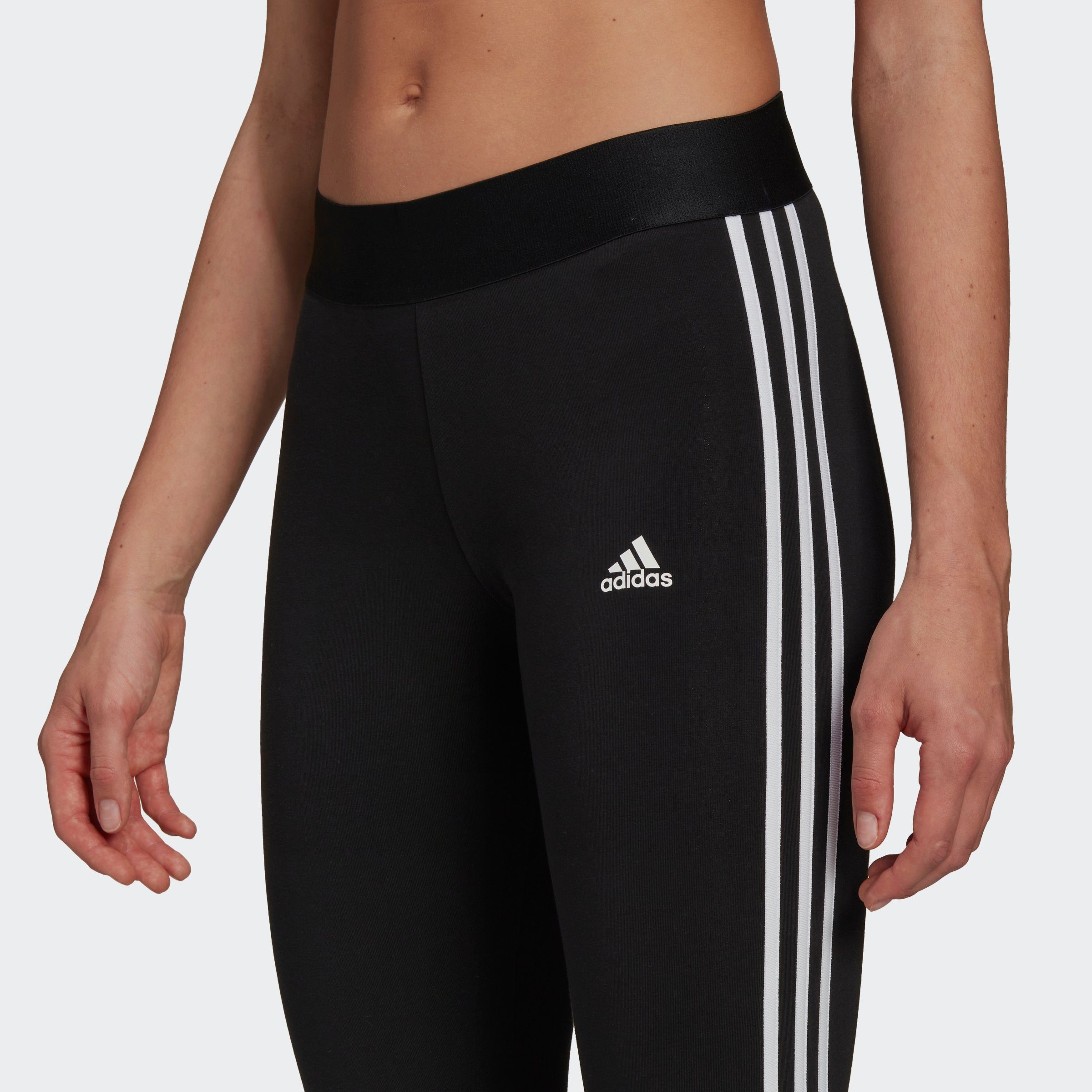 adidas Sportswear Leggings ESSENTIALS 3STREIFEN 3/4TIGHT (1-tlg)