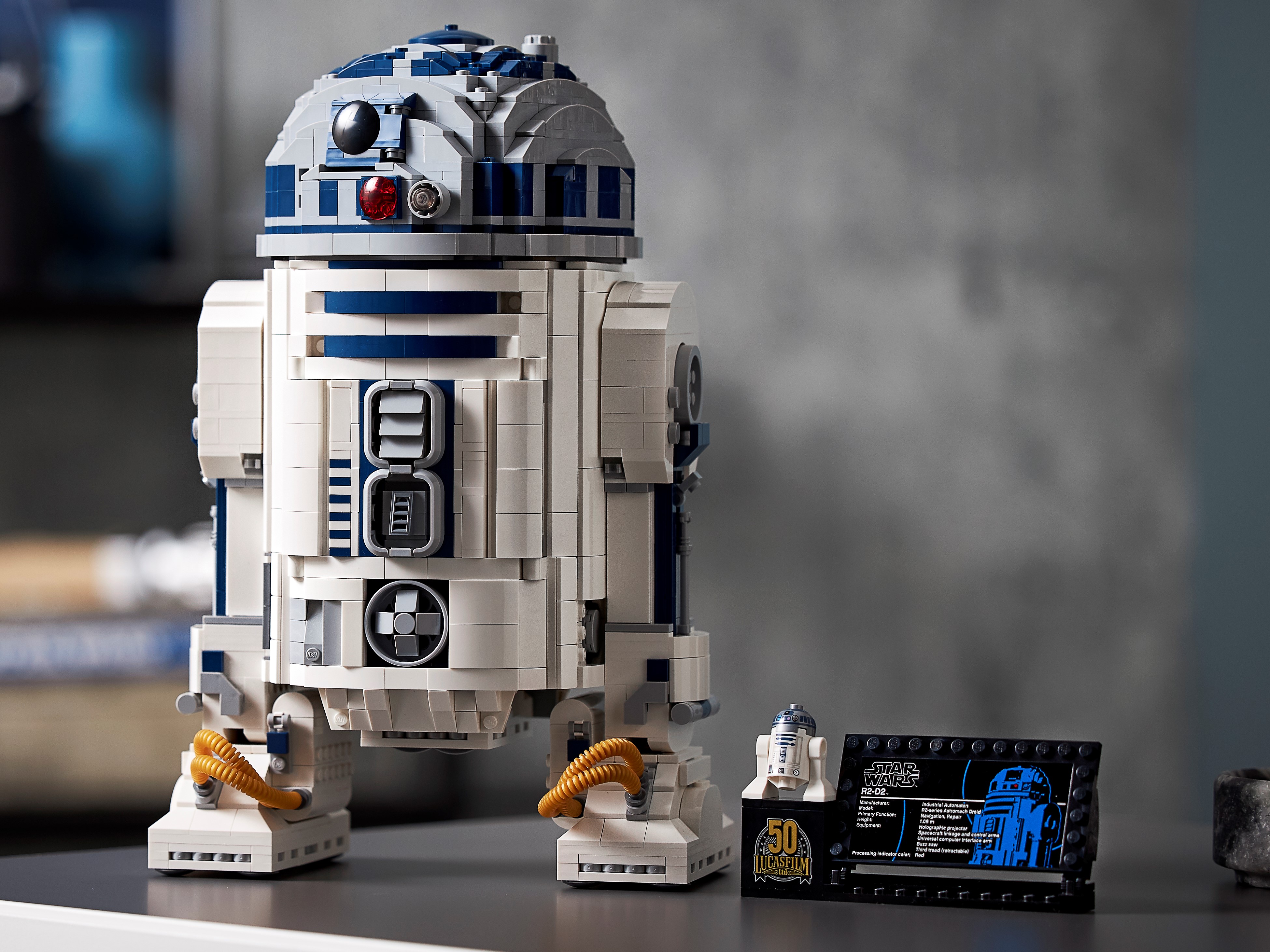 R2-D2™ 75308
