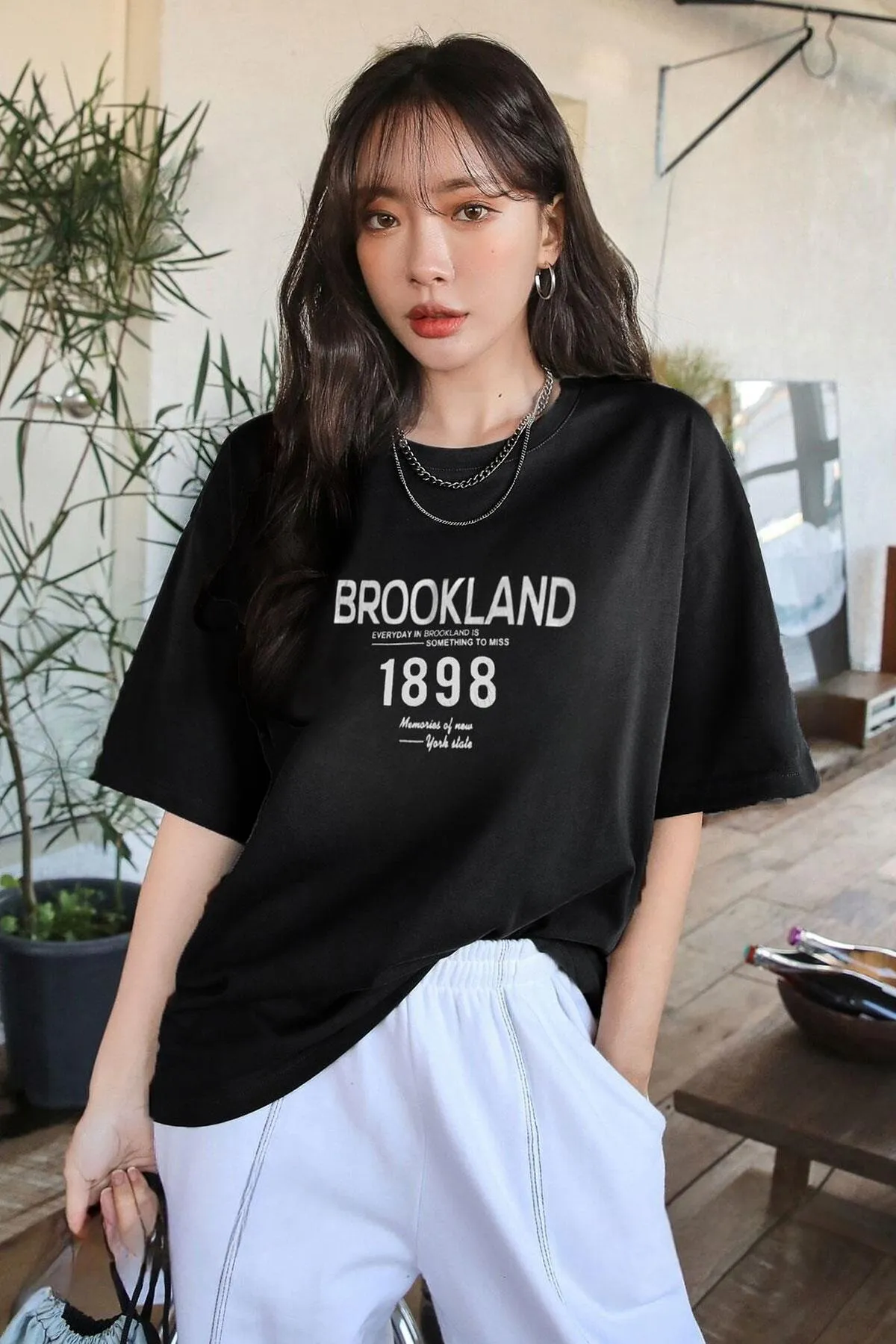 Teenage Millionaire  1898 Bedrucktes schwarzes Oversize Salas Boyfriend Damen T-Shirt