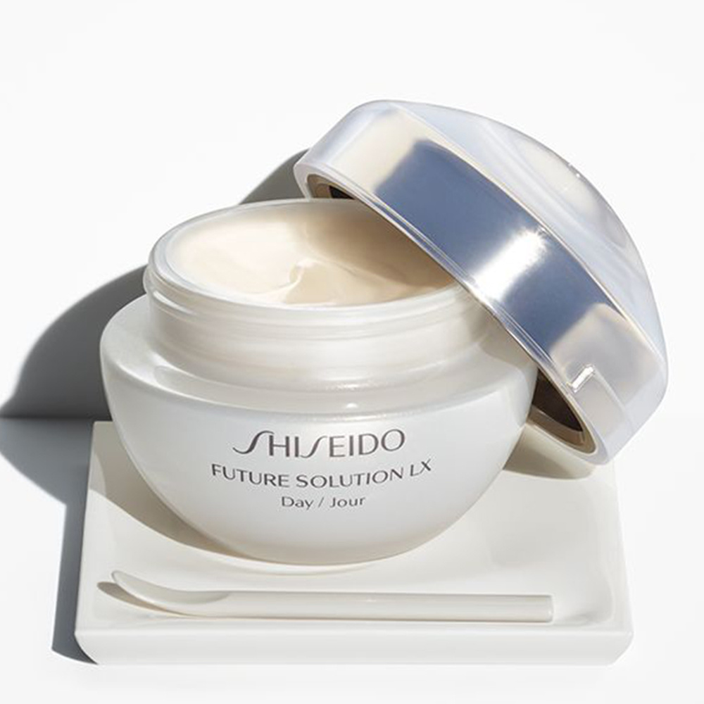Shiseido Future Solution LX Crème Protection Tota le SPF20