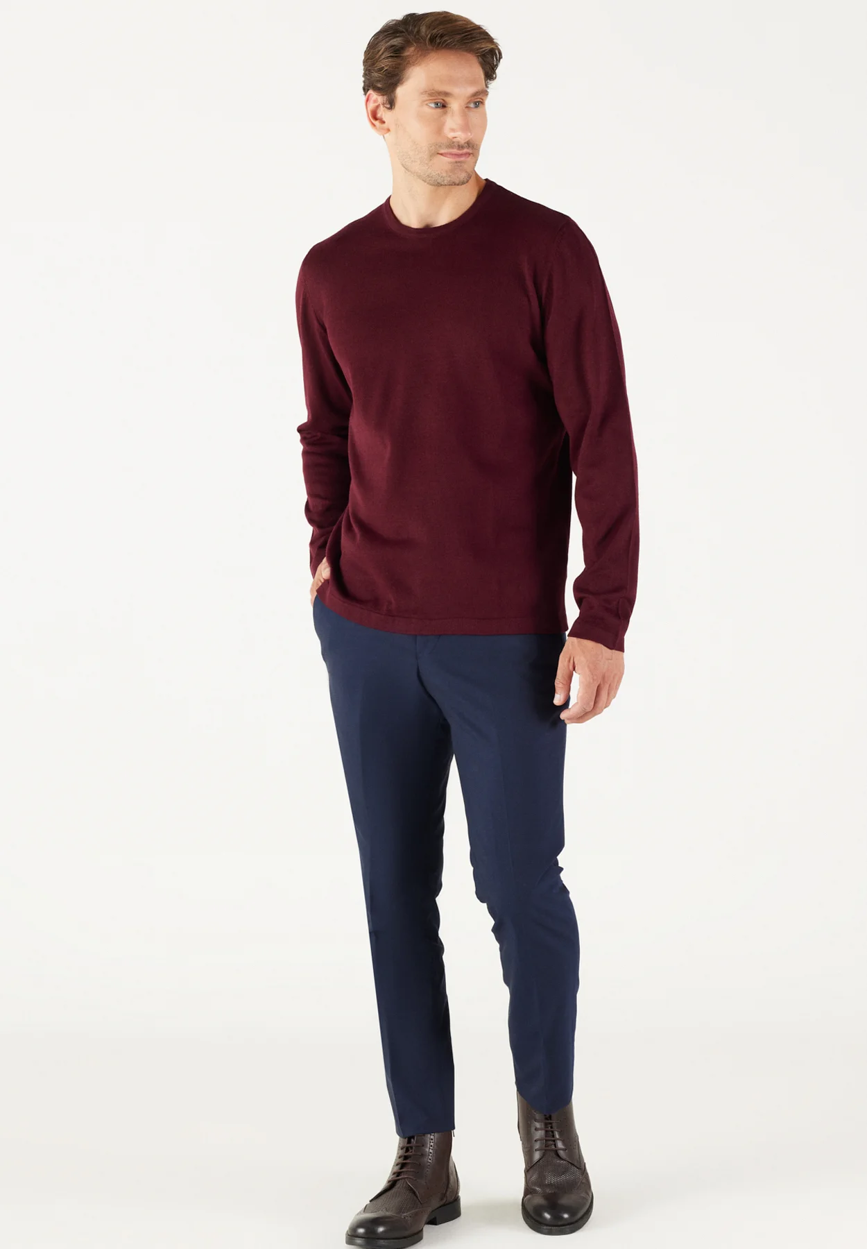 AC&CO / ALTINYILDIZ CLASSICS STANDARD FIT BASIC O COLLAR - Suéter