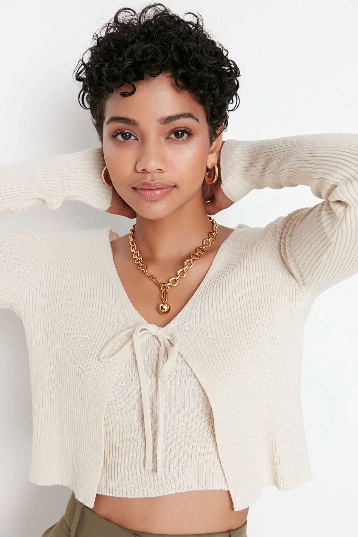 Trendyol Collection  Stone Crop Bluse-Cardigan Strickset mit Schnürung TWOSS21HI0002