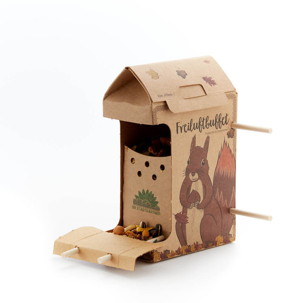 FREILUFTBUFFET EICHHÖRNCHEN