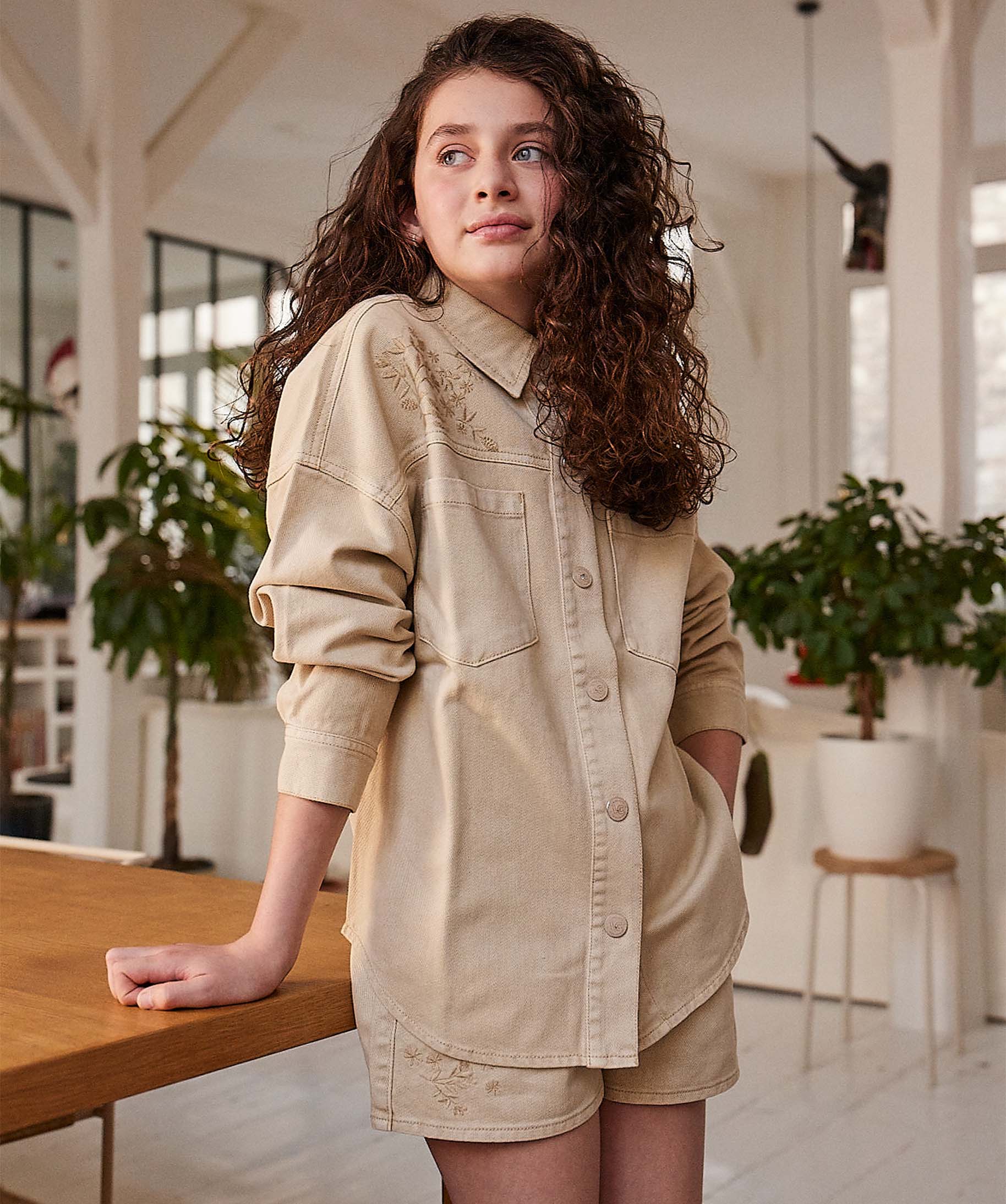 Veste fille avec motifs brodés - LuluCastagnette beige | GEMO