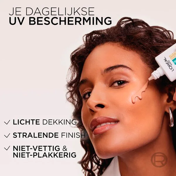 L'Oréal Paris Bright Reveal sötét foltokra SPF50 színezett UV-fluid