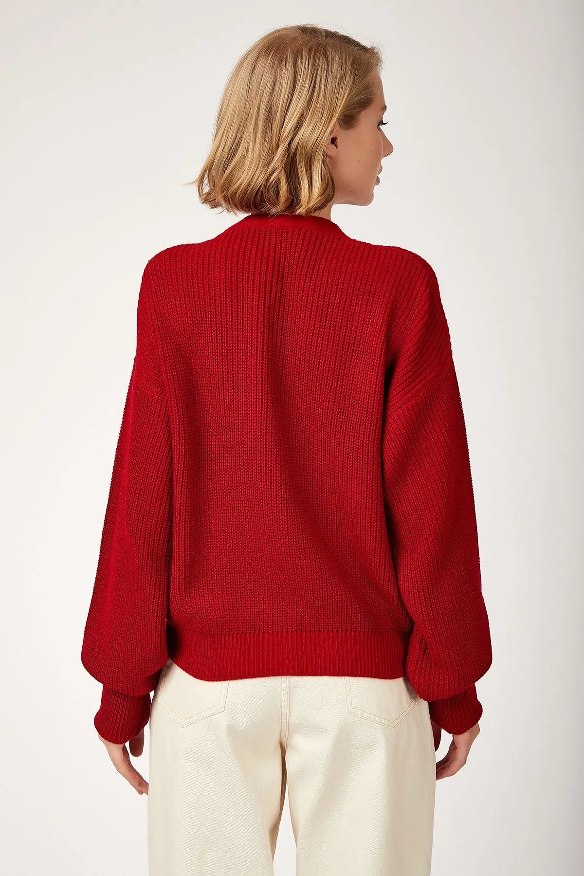 Happiness İstanbul  Rote Strickjacke mit V-Ausschnitt und Knöpfen für Damen ZA00025