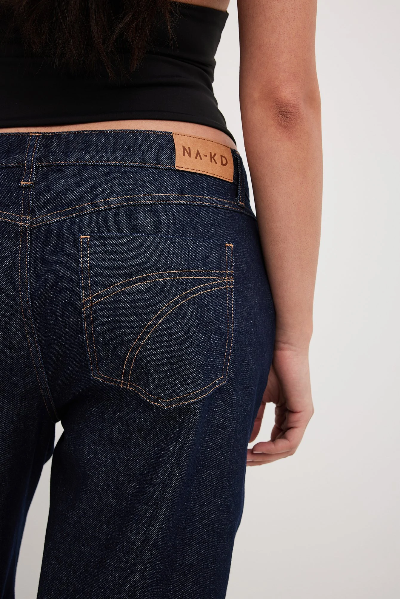 Gerade Jeans mit mittelhoher Taille