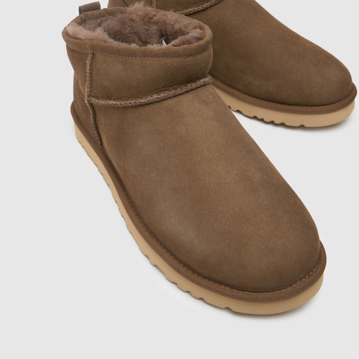 UGG Classic Ultra Mini Csizma Hickory Fuksziából