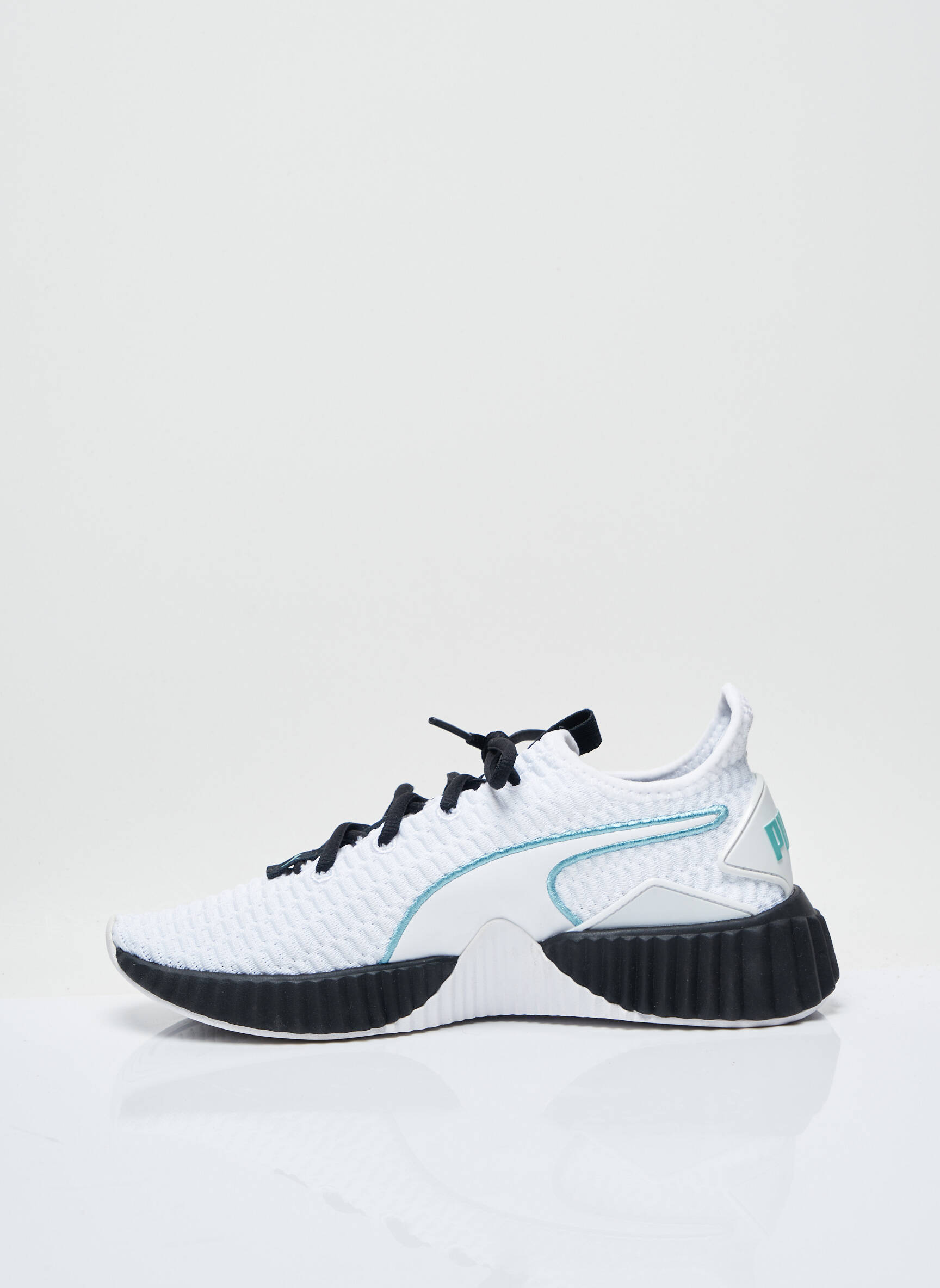 Puma Baskets Femme couleur blanc