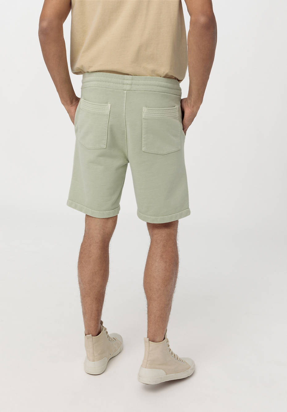 Sweatshorts mineralgefärbt aus reiner Bio-Baumwolle