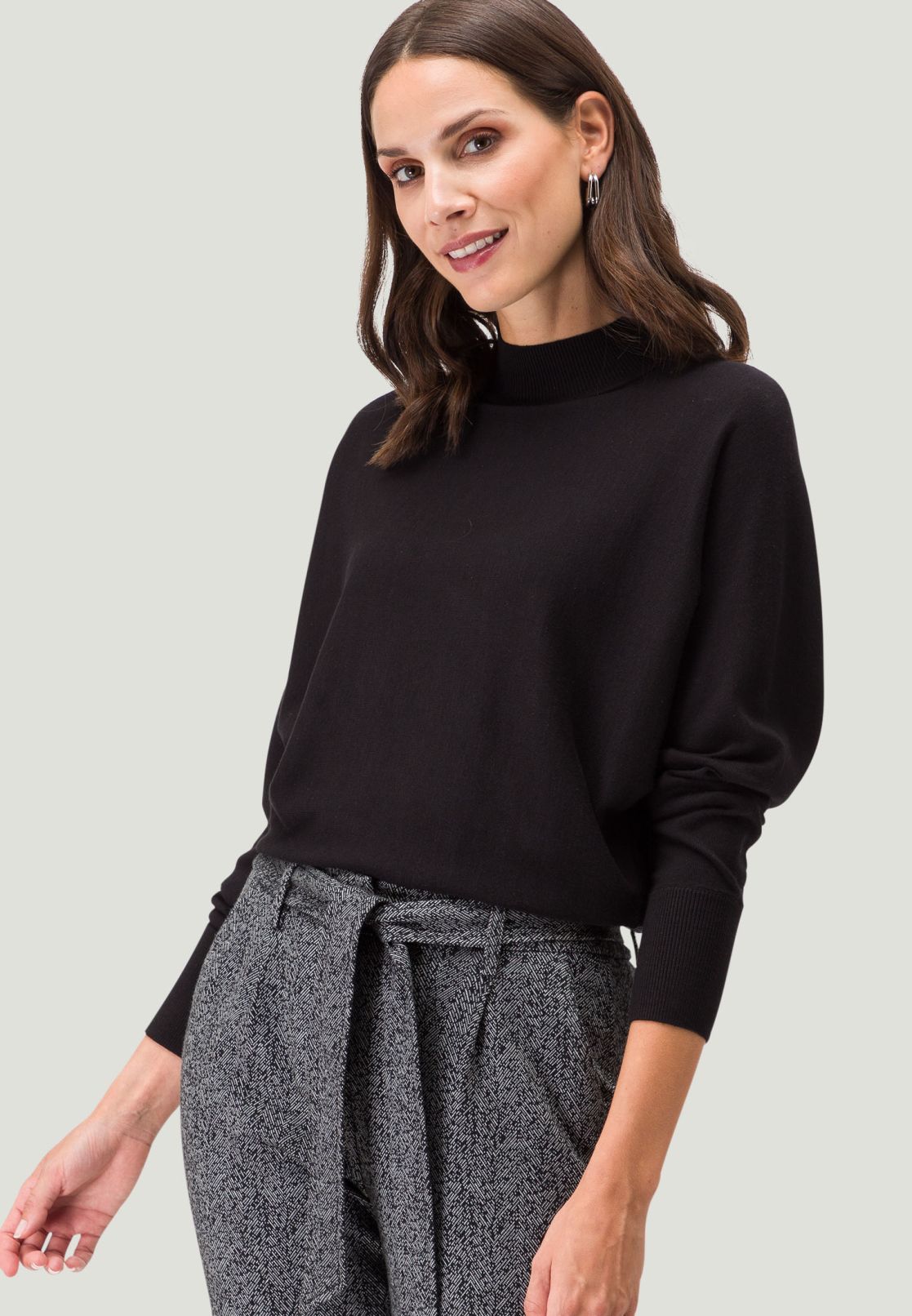 Strickpullover mit Stehkragen