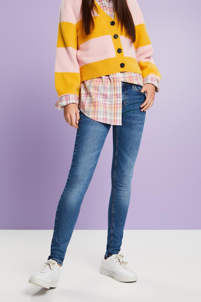 Skinny Jeans mit mittlerer Bundhöhe
