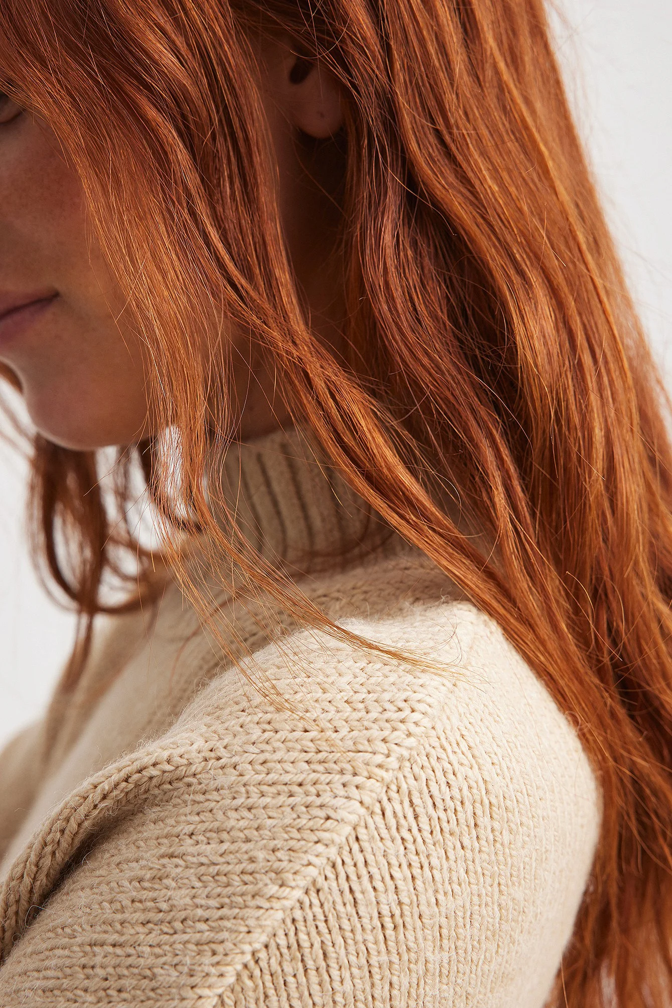 Strickpullover mit Rollkragen
