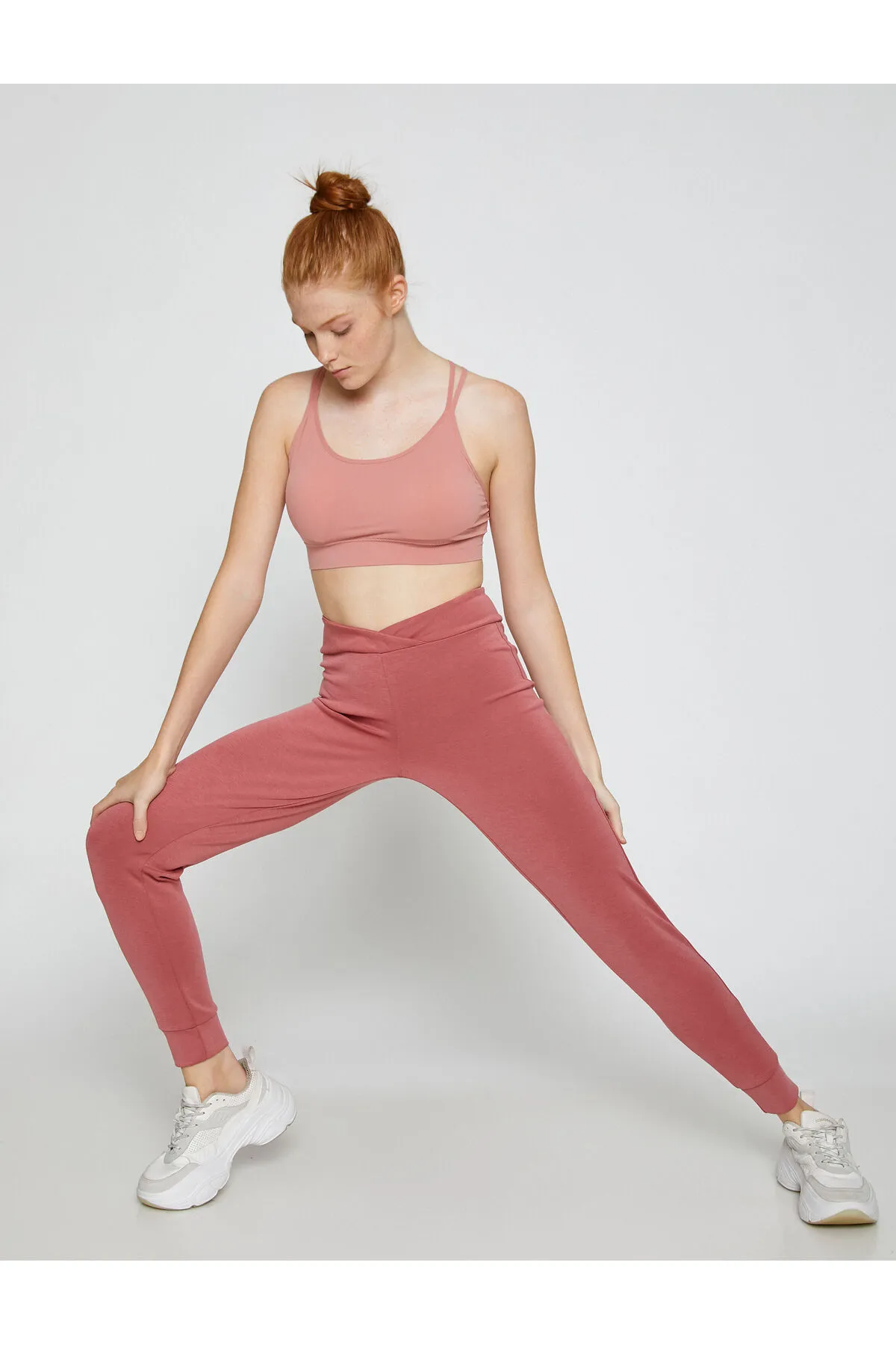 Koton  Jogger-Yoga-Trainingsanzug aus Modal, gemischt, seidig strukturiert