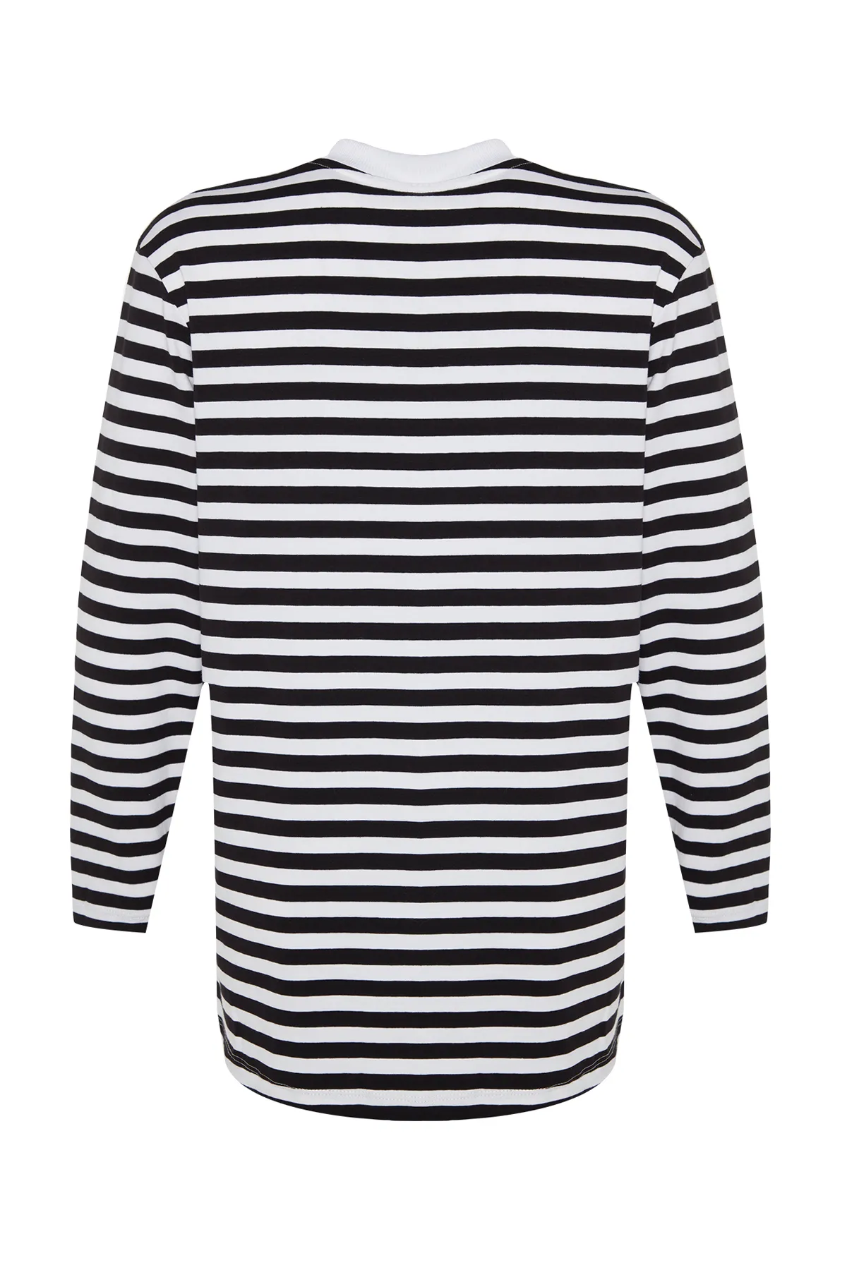 Trendyol Modest  Schwarze gestreifte Basic-Stricktunika TCTAW24UK00015