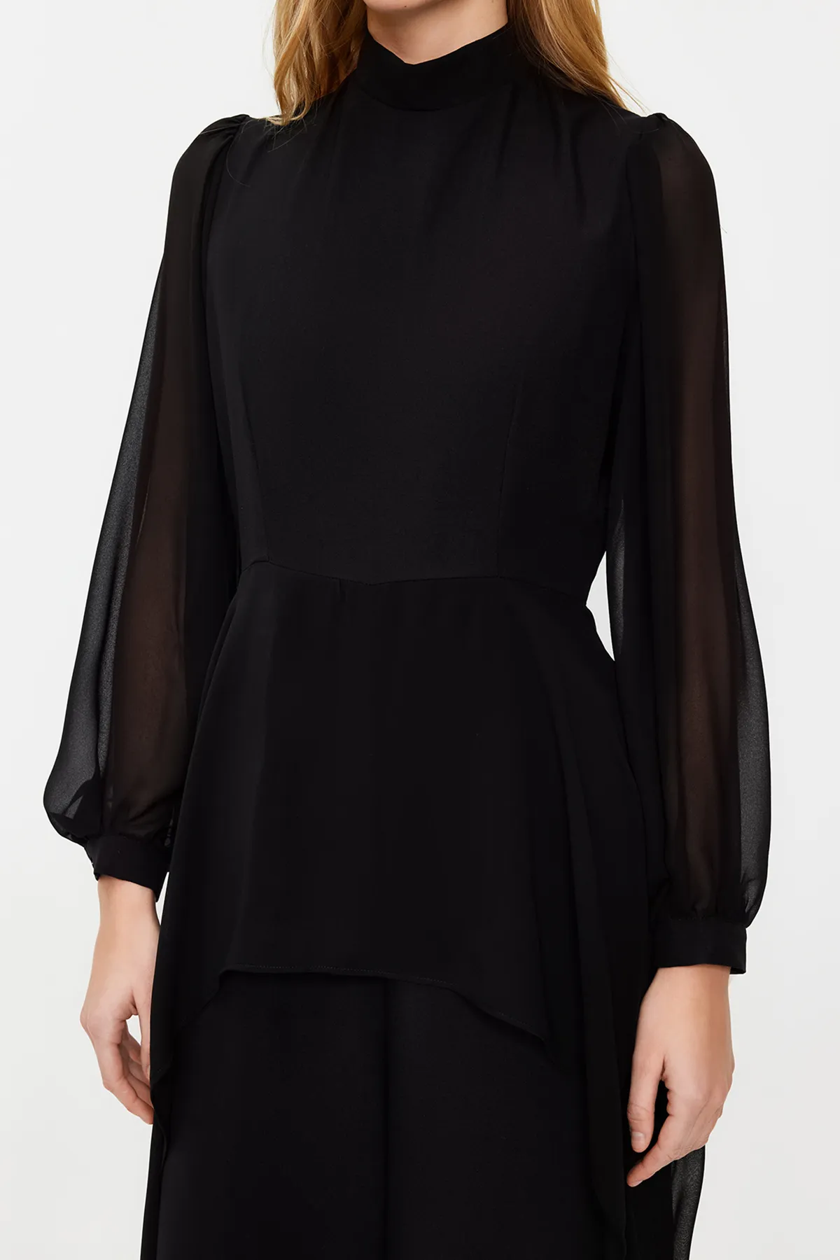 Trendyol Modest  Schwarzer Aerobin-Jumpsuit aus Chiffon-Gewebe TCTSS24TL00004