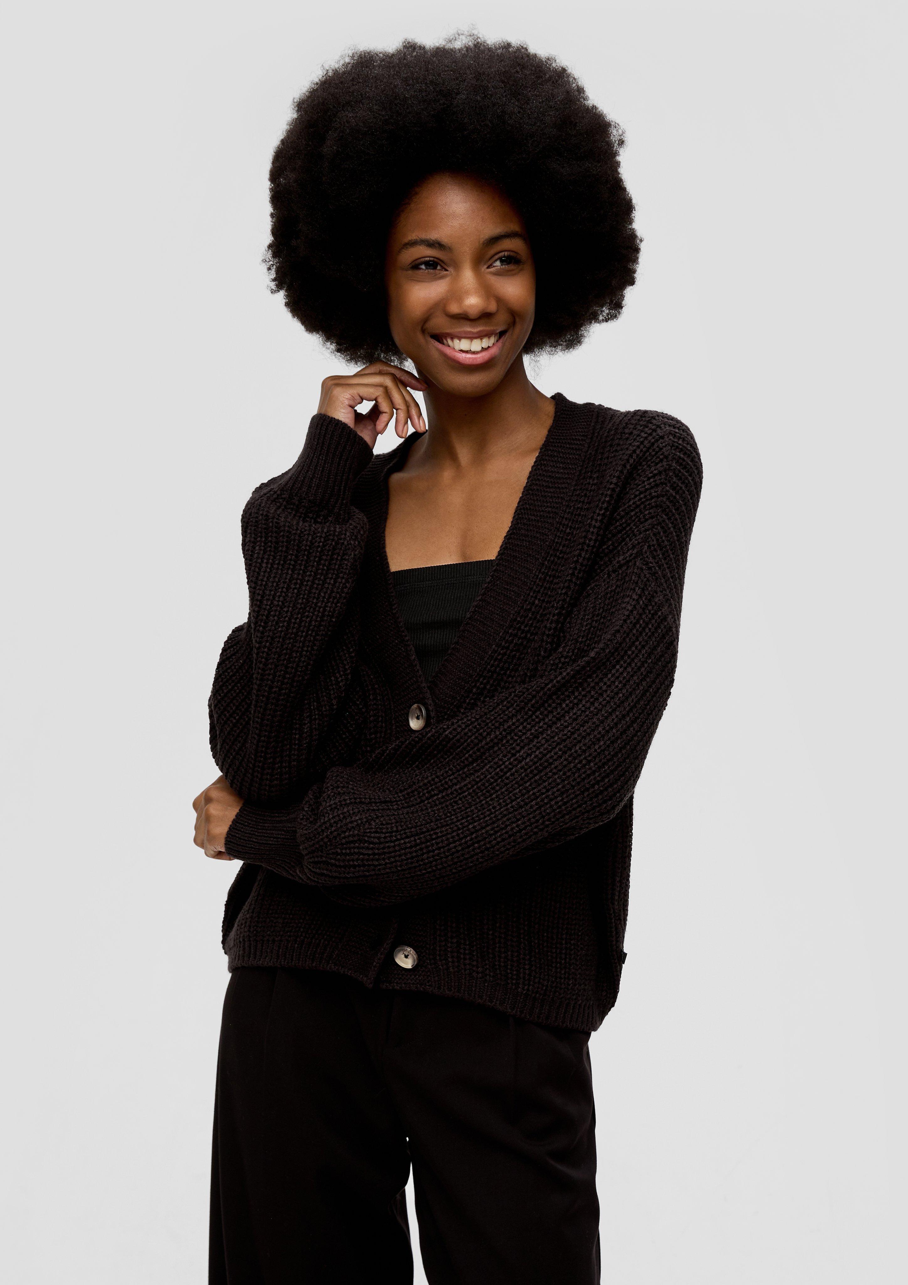 Strickjacke mit V-Ausschnitt  2140592-9999