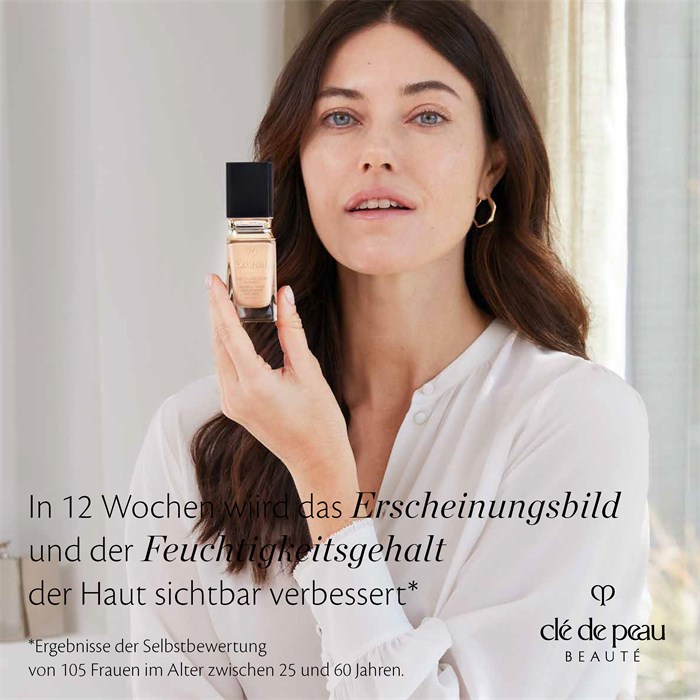 Radiant Fluid Foundation Natural