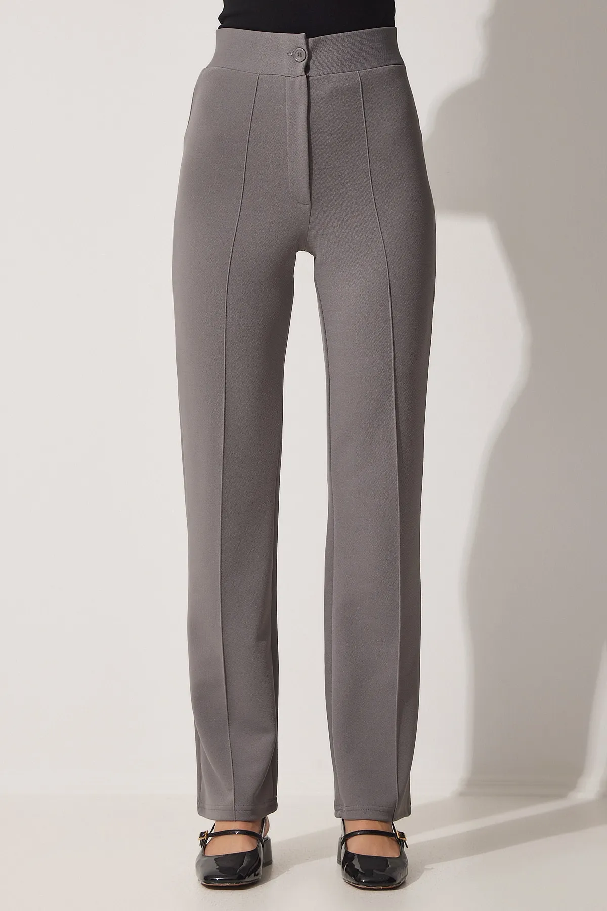 Happiness İstanbul  Graue, bequeme Strickhose aus Lycra mit hohem Bund für Damen RV00090