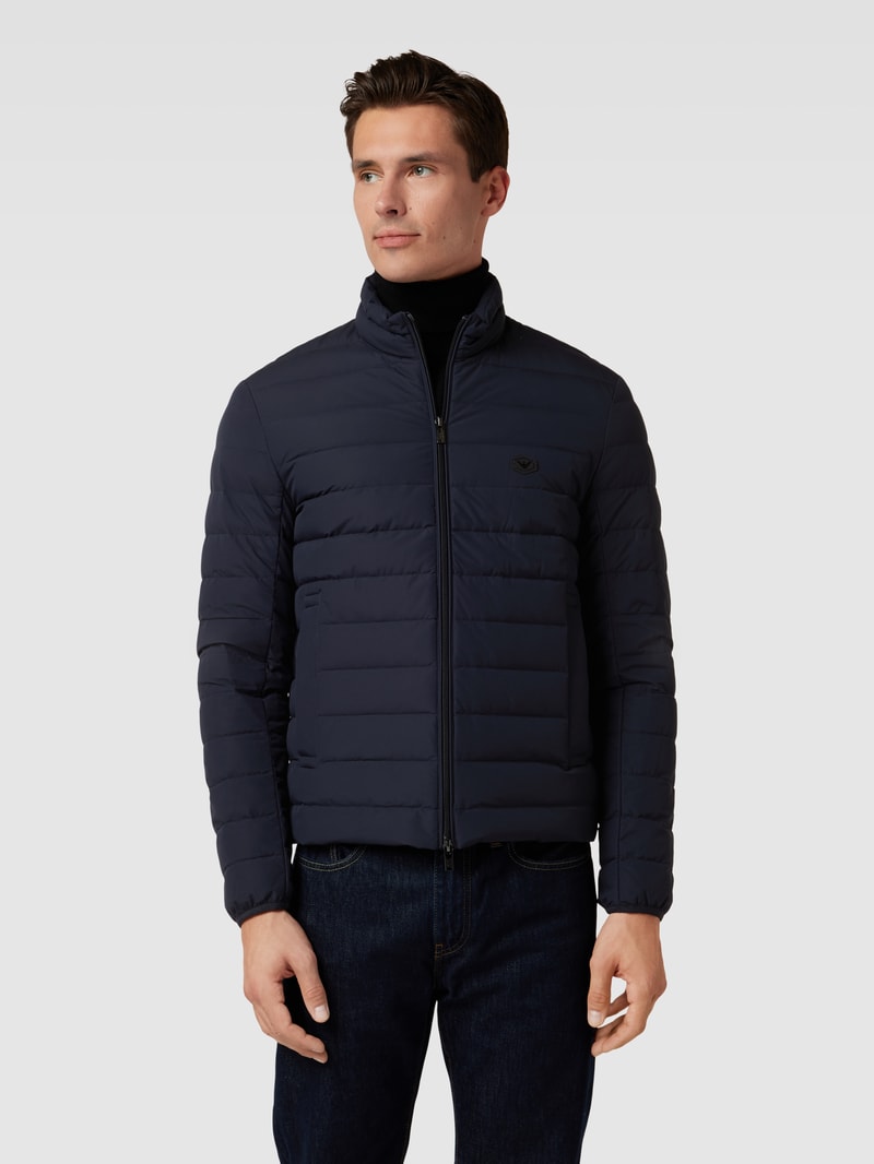 Daunenjacke mit Stehkragen in marineblau