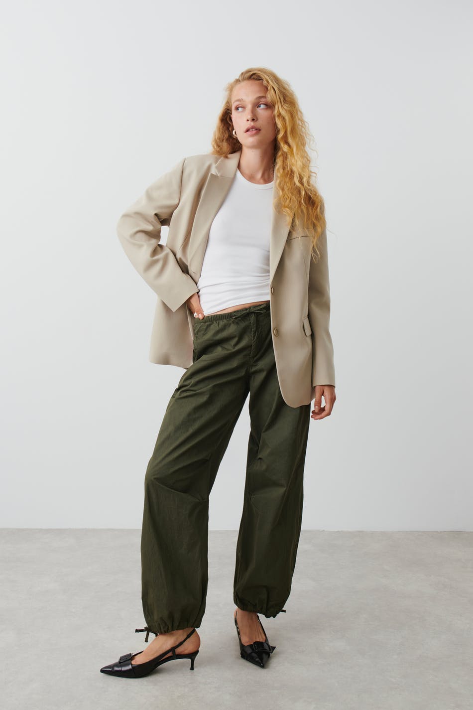 Parachute trousers