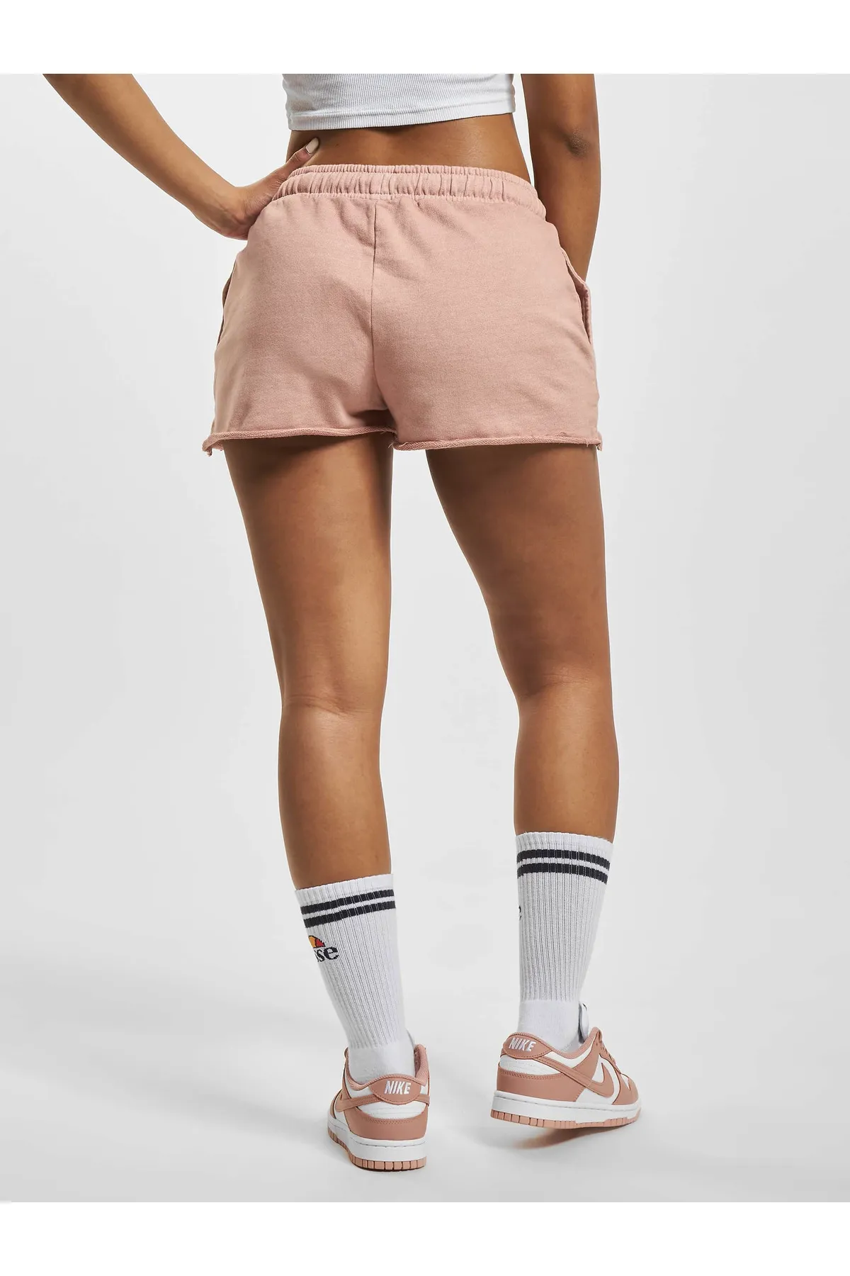 Ellesse  Kurze Sporthose - Rosa - Mittlerer Bund