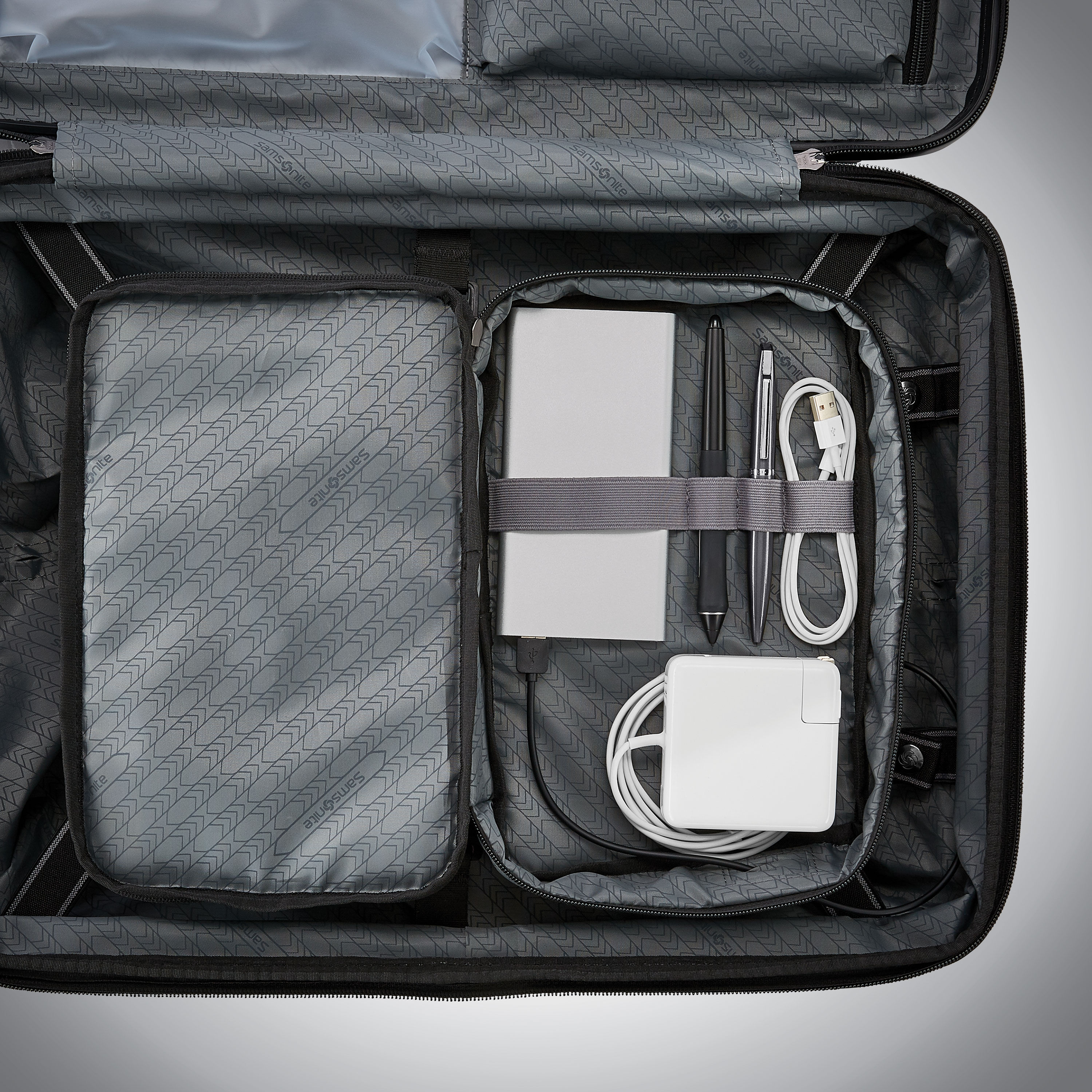 SAMSONITE STRYDE 2 22X14X9 CARRY-ON GLIDER